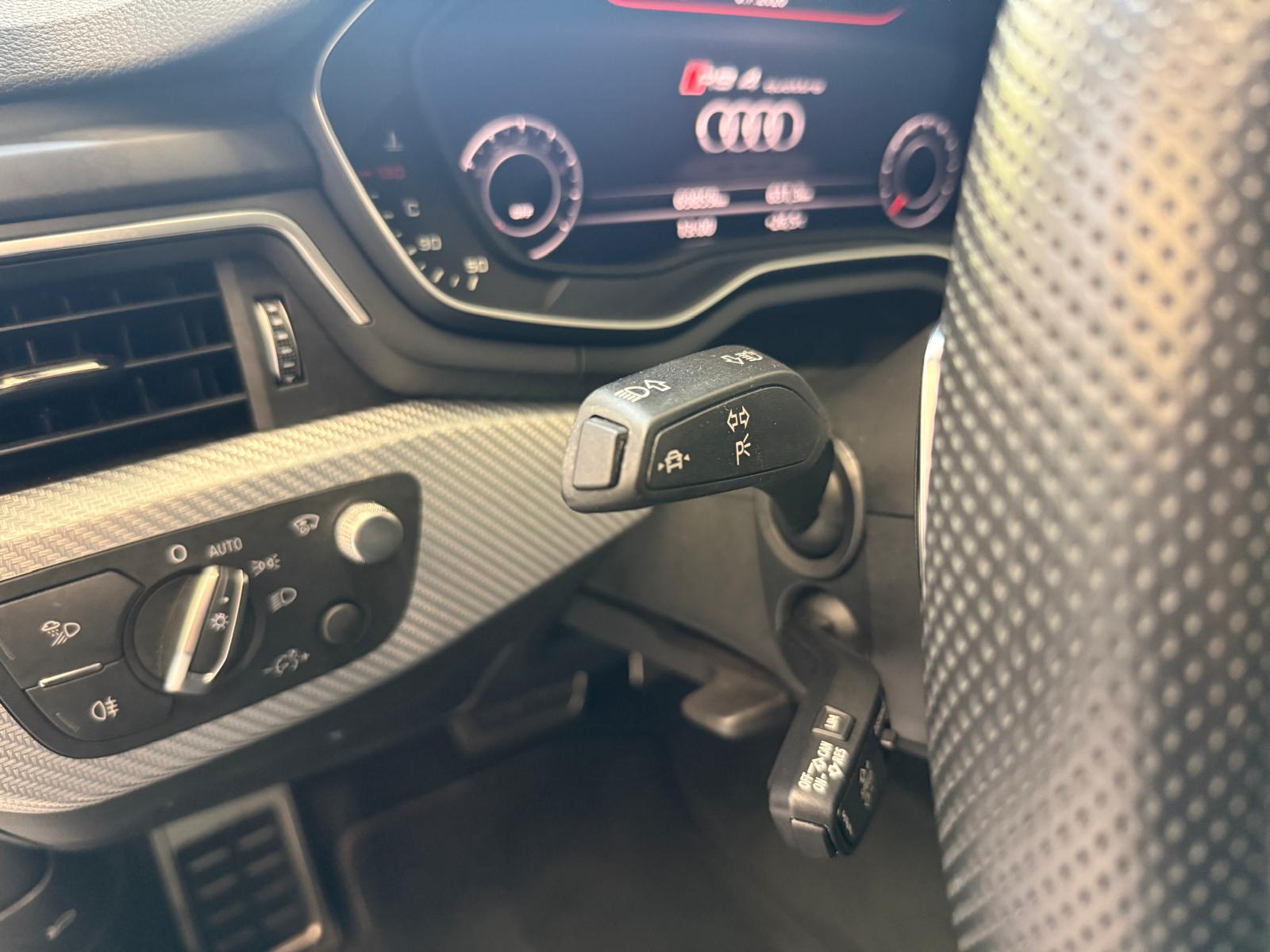 AUDI RS4 Avant 2.9 TFSI quattro tiptronic-image-23