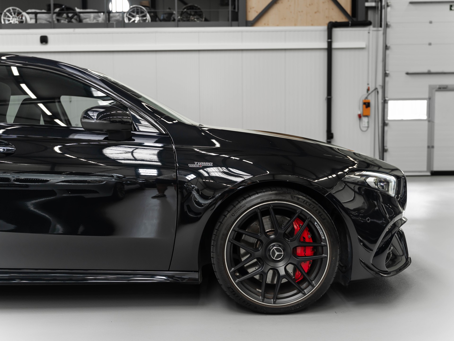 MERCEDES-BENZ A 45 S AMG 4Matic+ Speedshift-image-18
