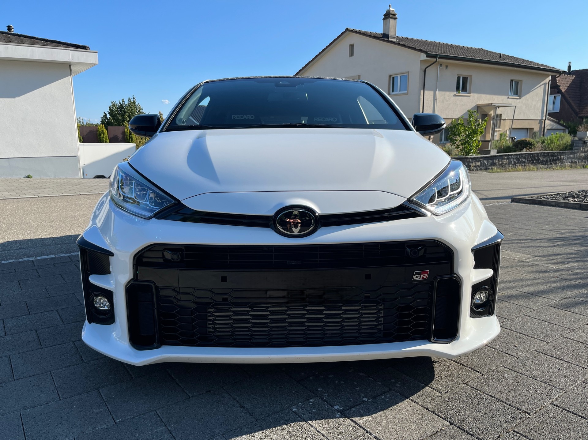 TOYOTA 1.6 Turbo Sport 4x4-image-0