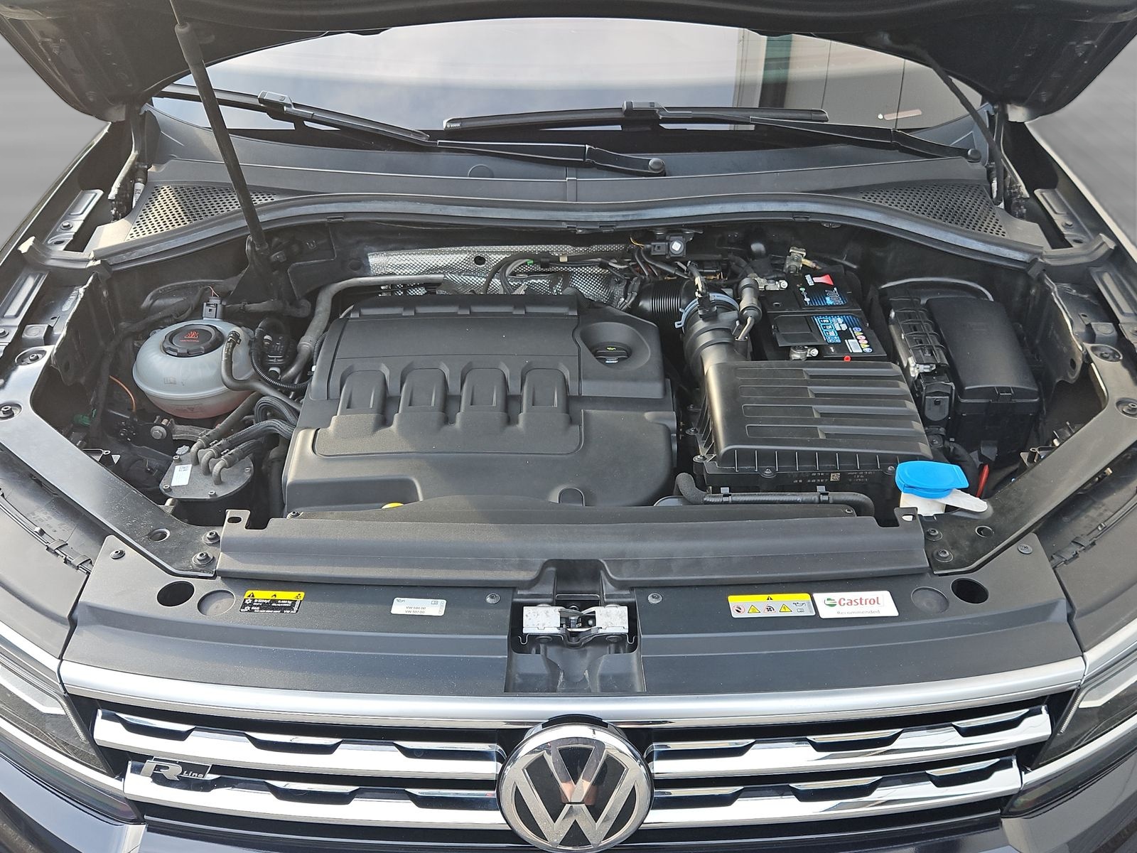 VW Tiguan 2.0 TDI SCR Highline DSG-image-14