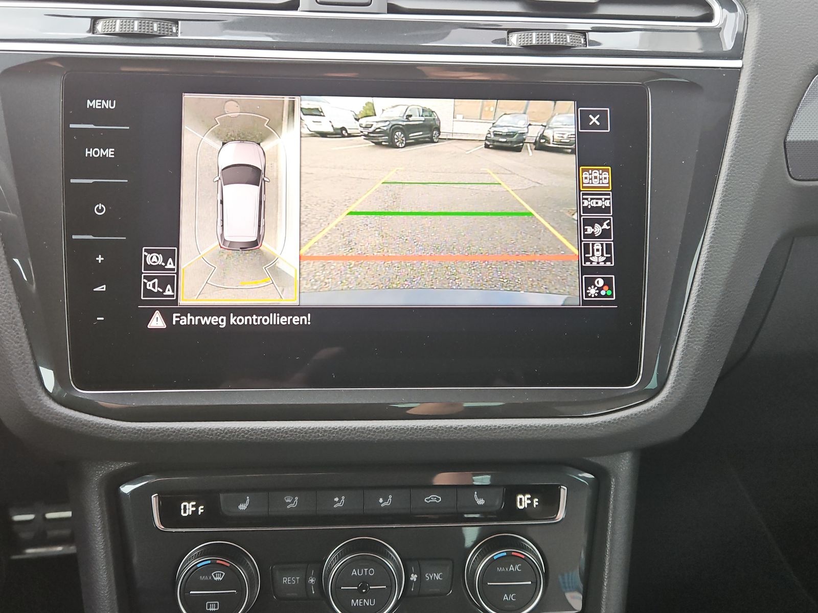 VW Tiguan 2.0 TDI SCR Highline DSG-image-11