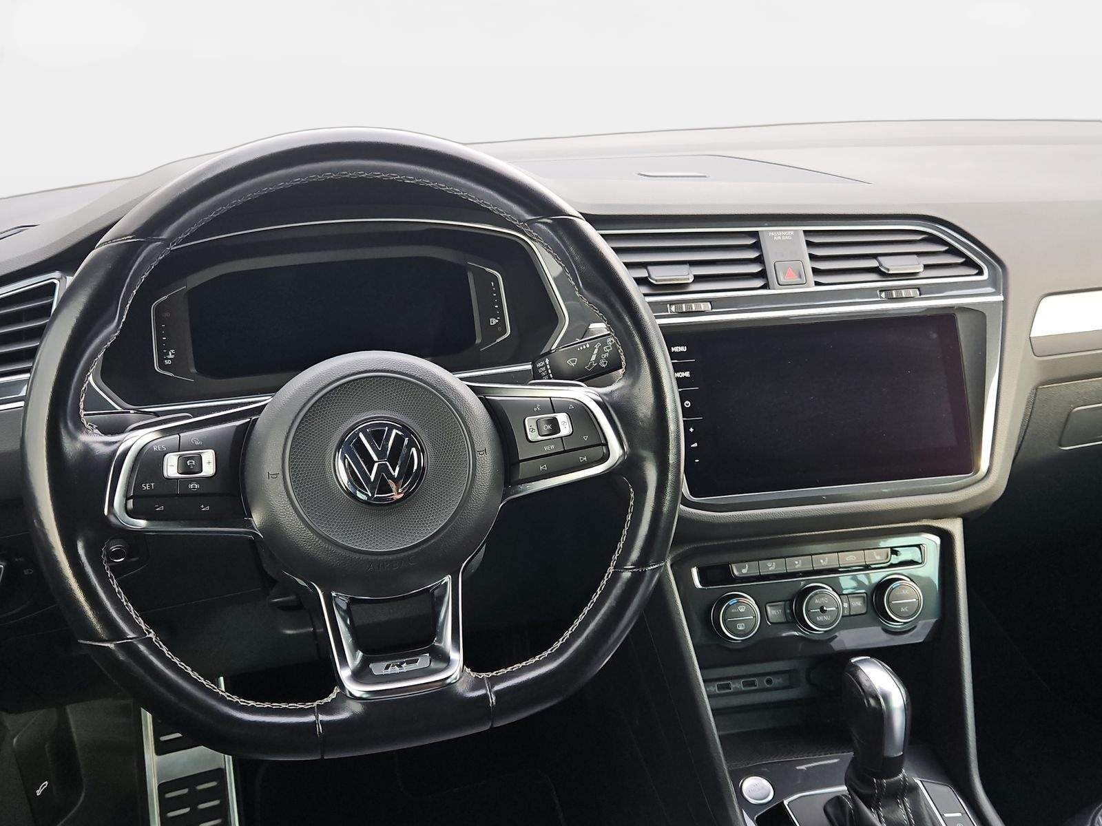 VW Tiguan 2.0 TDI SCR Highline DSG-image-9