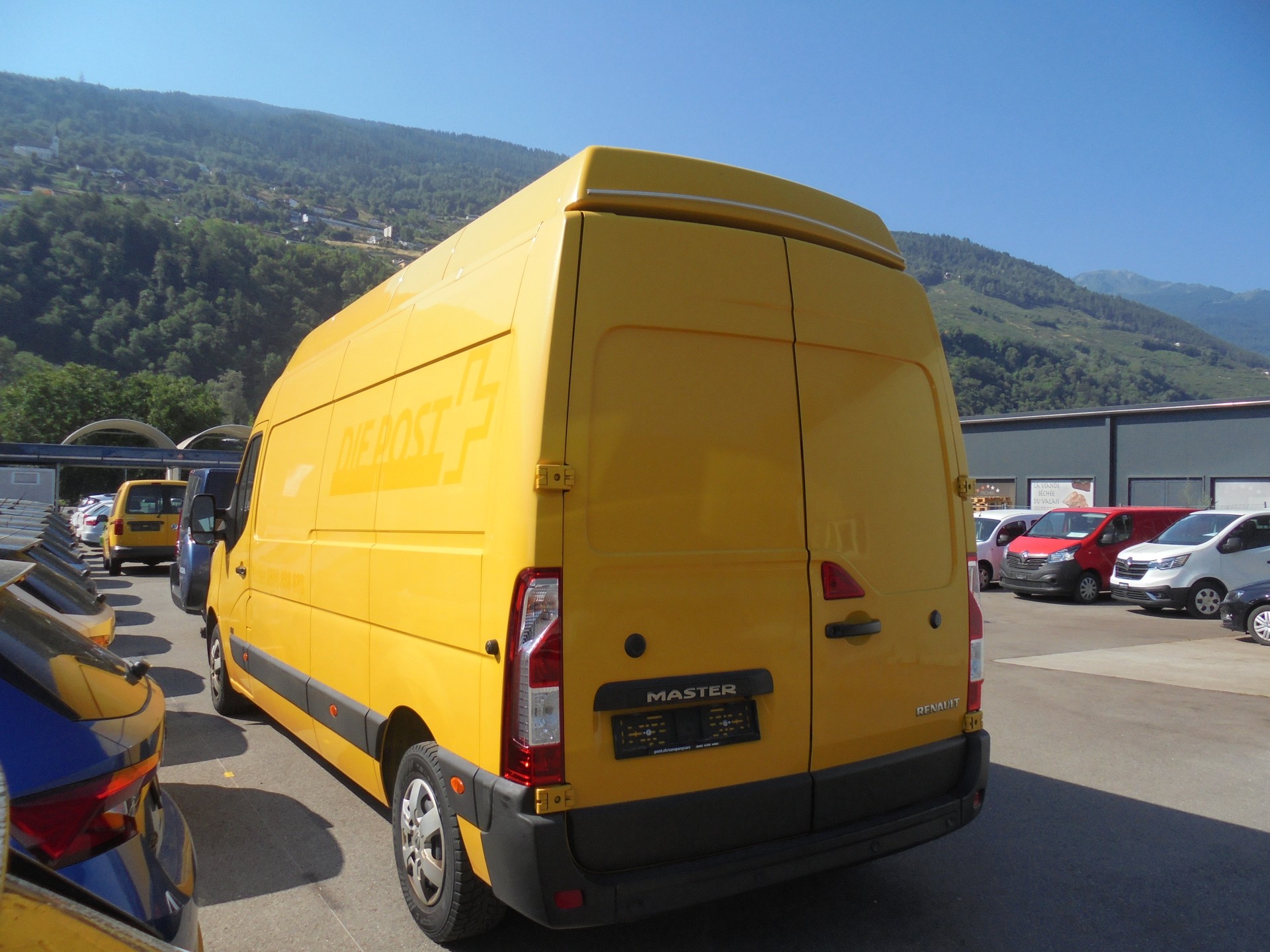 RENAULT Master T35 2.3dCi 135 L3H3-image-6