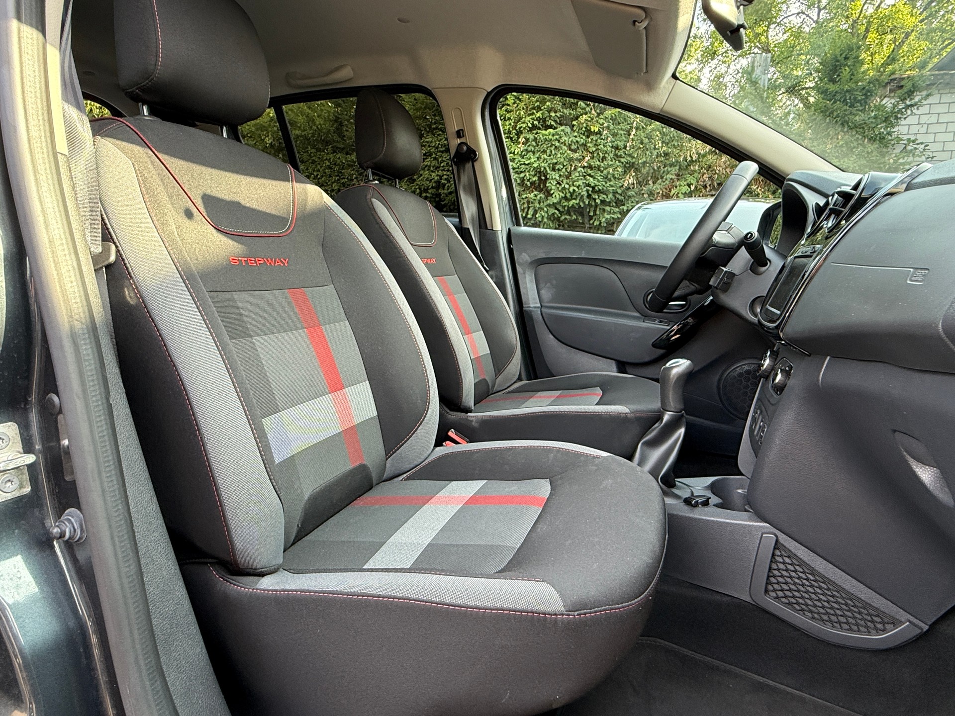 DACIA Sandero Tce 90 Stepway-image-16