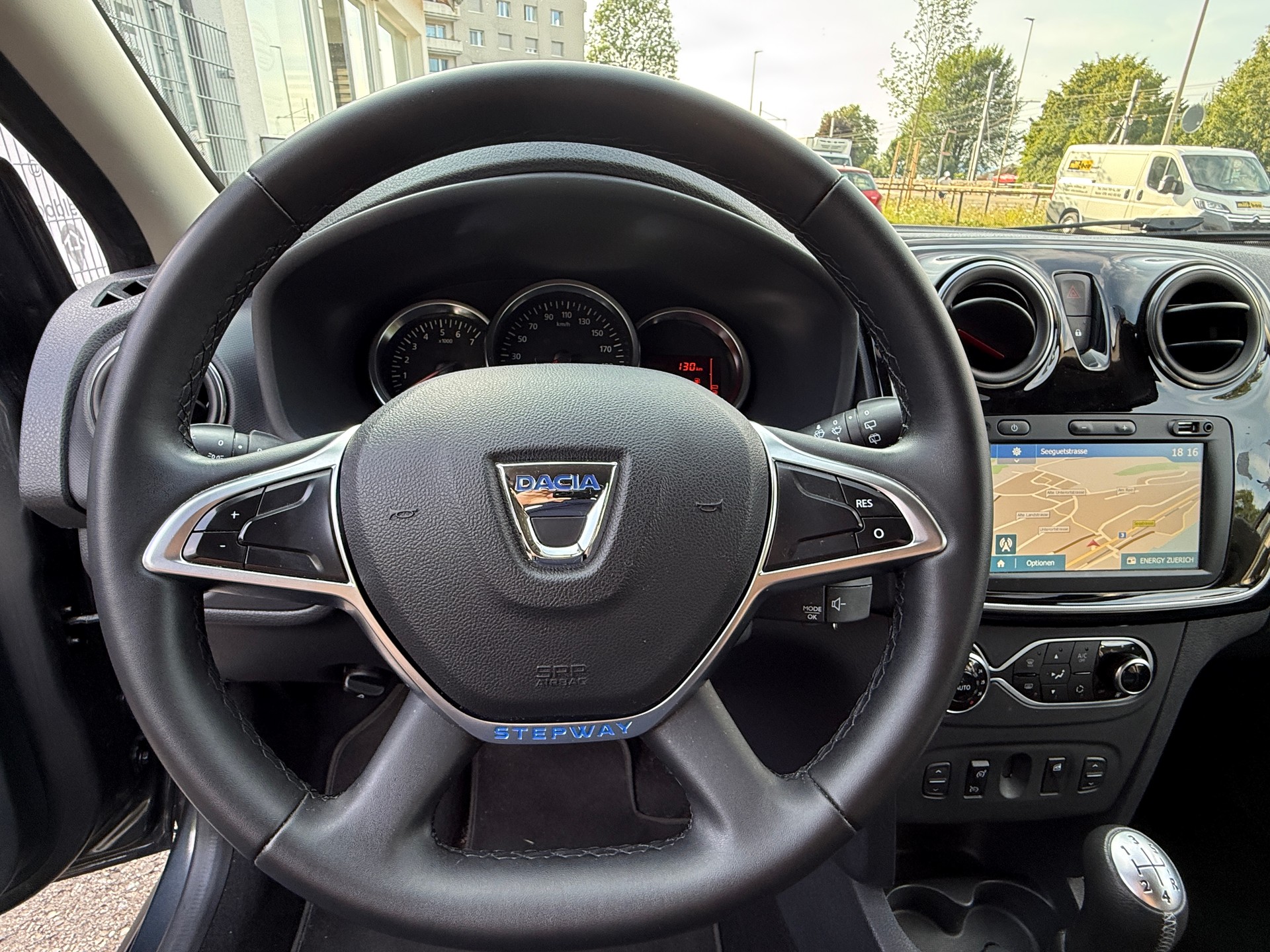 DACIA Sandero Tce 90 Stepway-image-8
