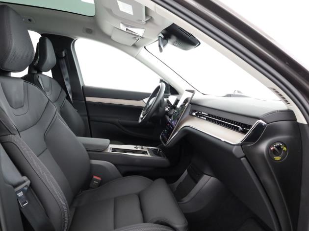 VOLVO EX90 Twin Ultra AWD-showroom-element-3