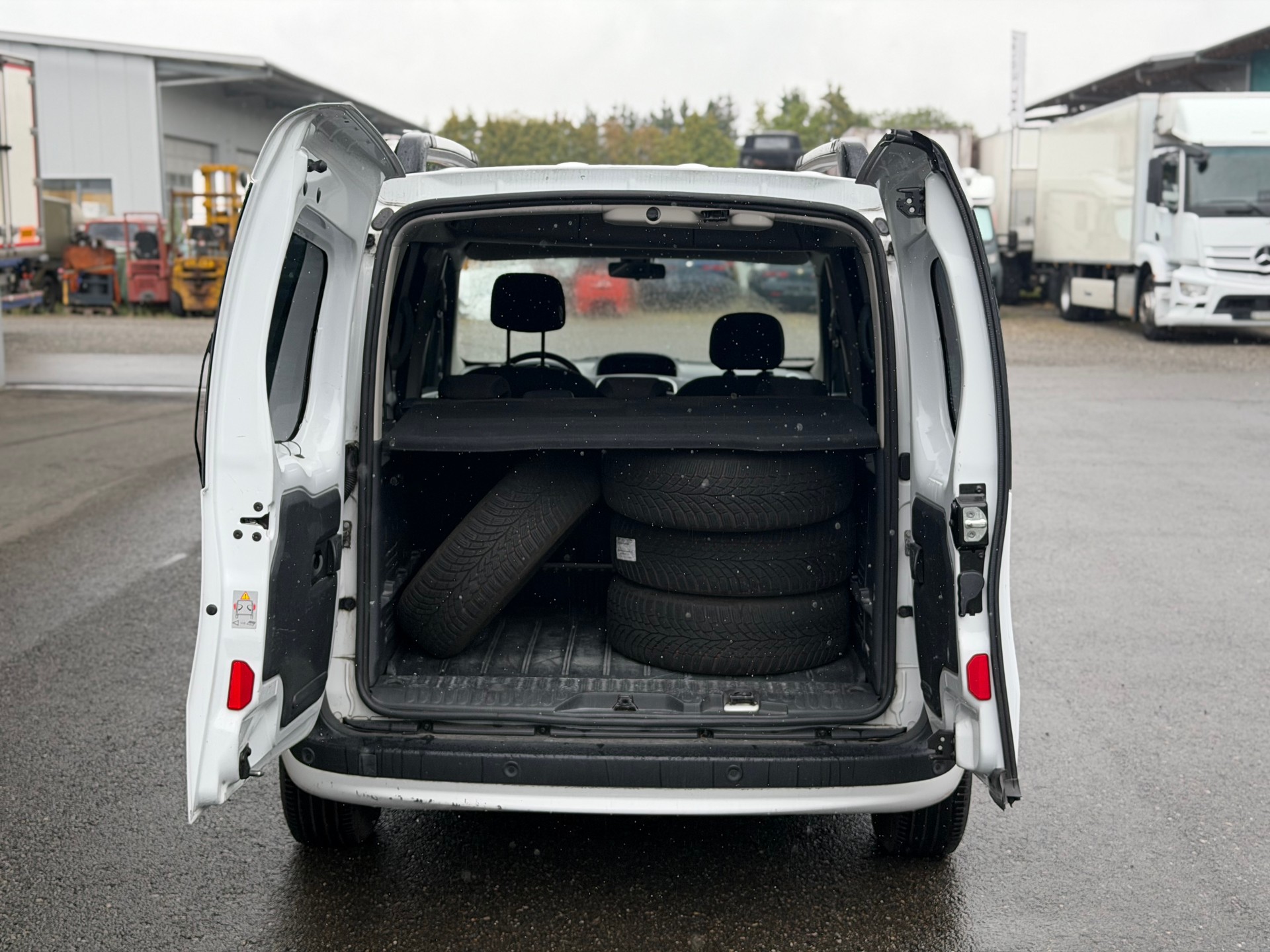 RENAULT Kangoo 1.2 16V Turbo Story-image-15