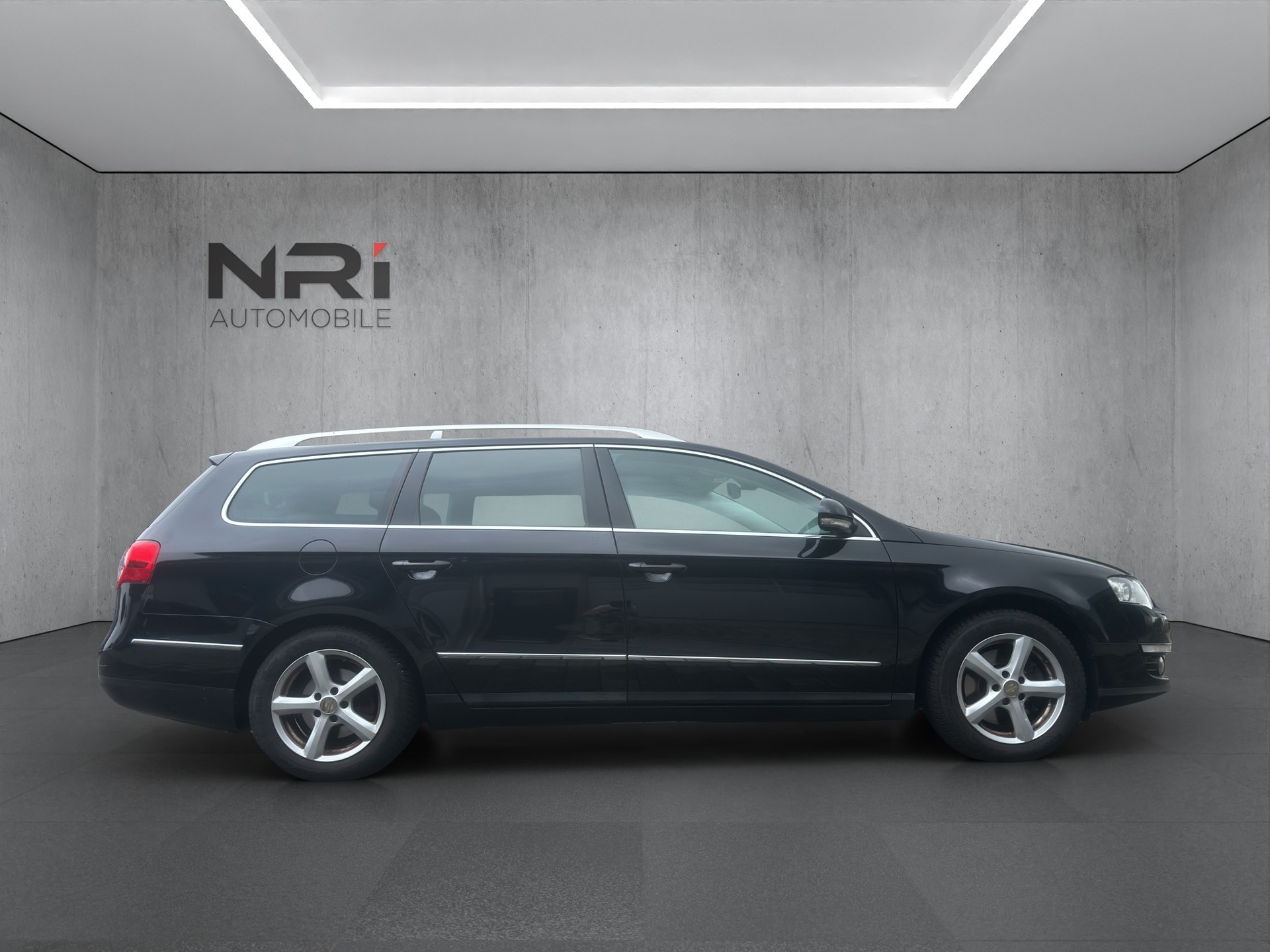 VW Passat Variant 1.4 TSI BlueMotion Value-image-3