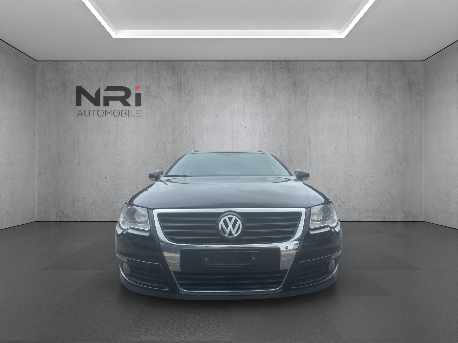 VW Passat Variant 1.4 TSI BlueMotion Value-image-1