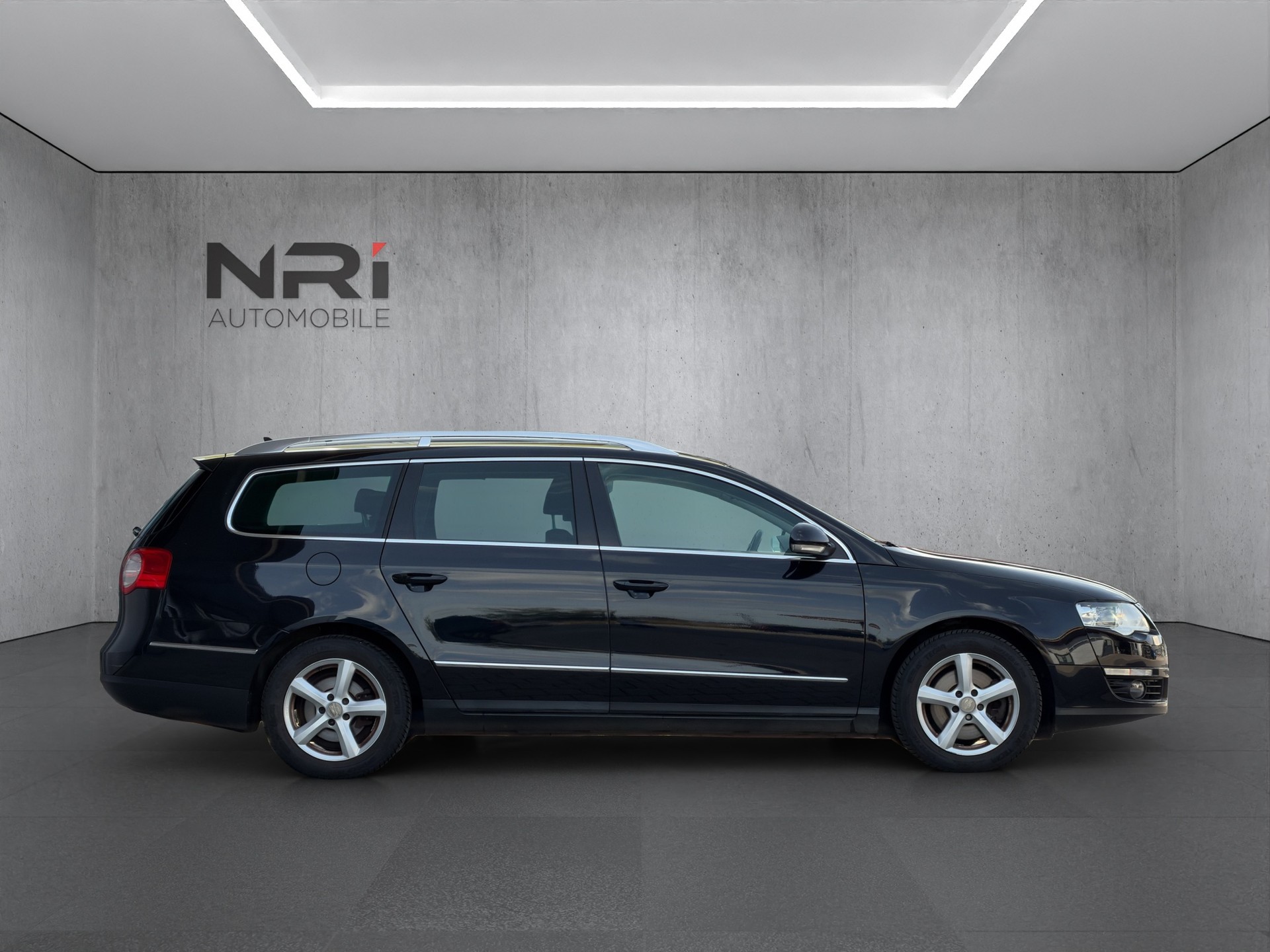 VW Passat Variant 1.4 TSI BlueMotion Value-image-3