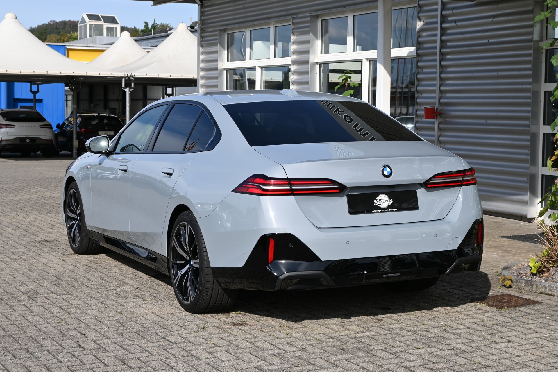 BMW 540d xDrive 48V M Sport Steptronic-image-5