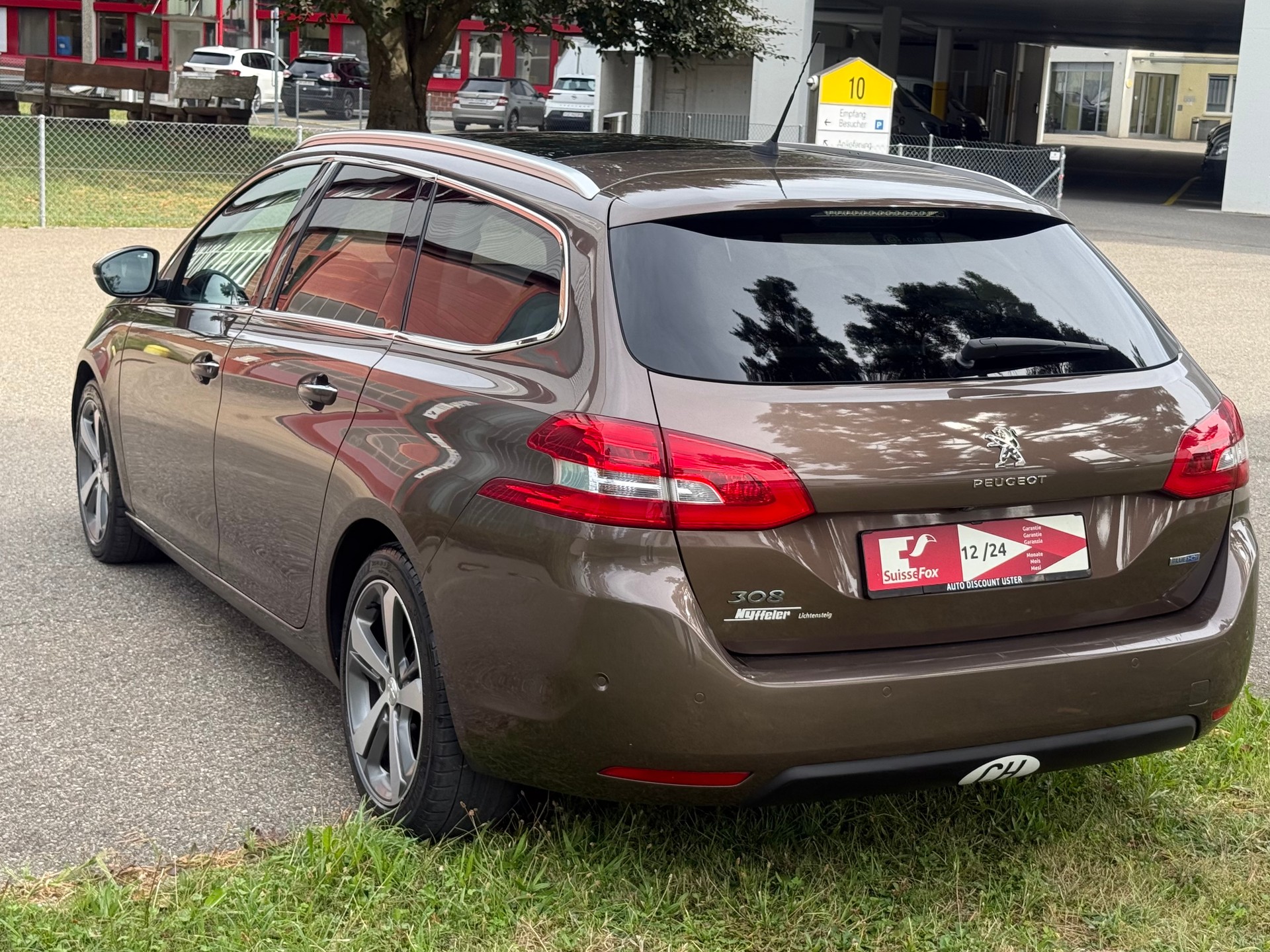 PEUGEOT 308 SW 2.0 BlueHDI Féline-image-4