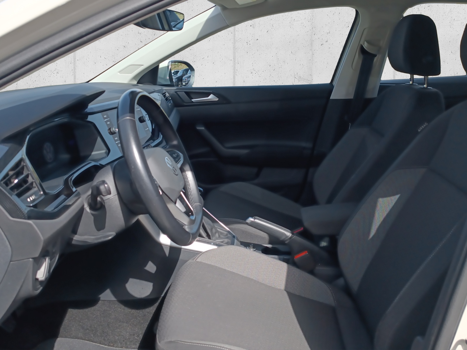 VW Taigo 1.0 TSI Life-image-8