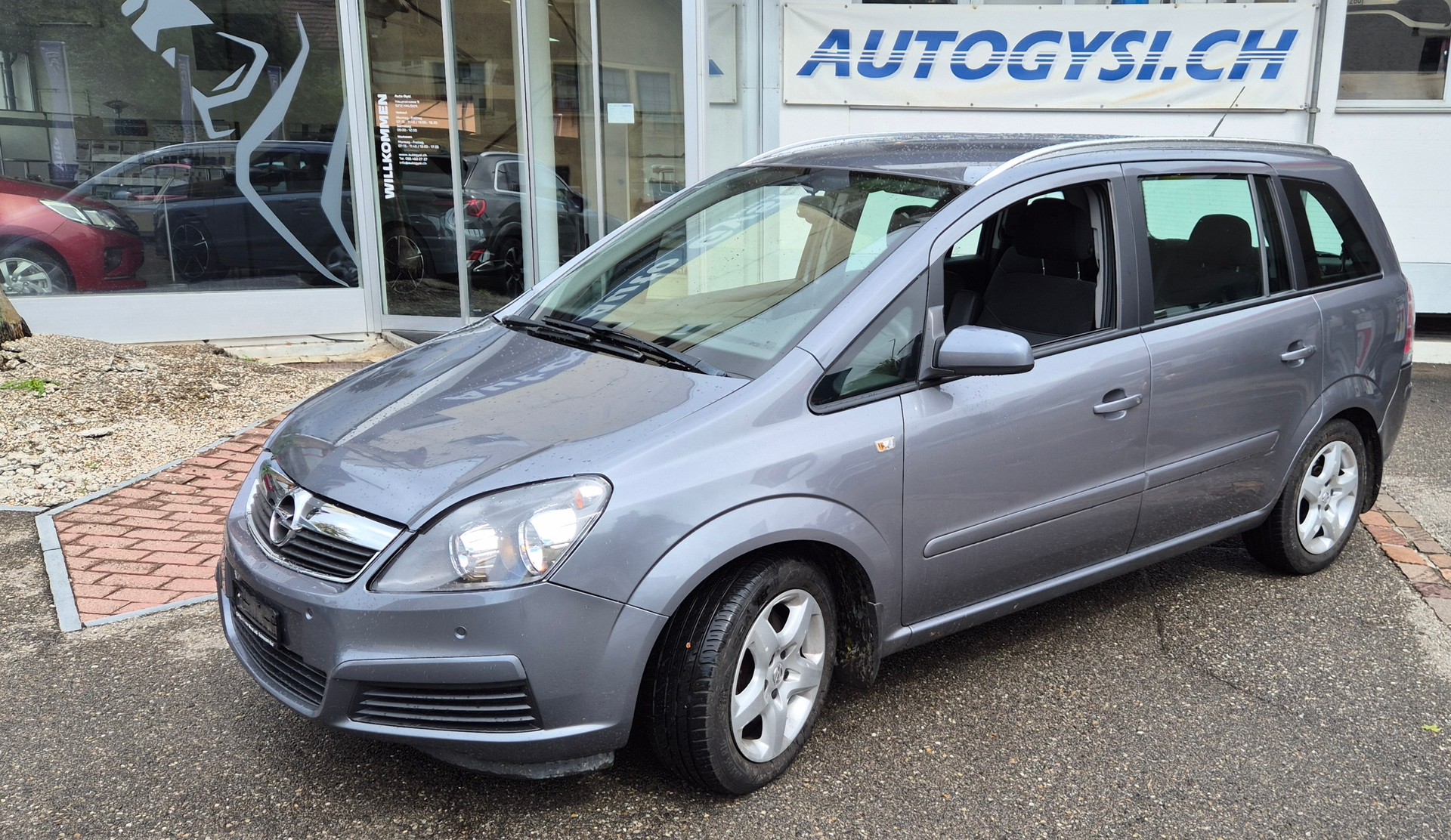 OPEL Zafira 2.2i Automat-image-14