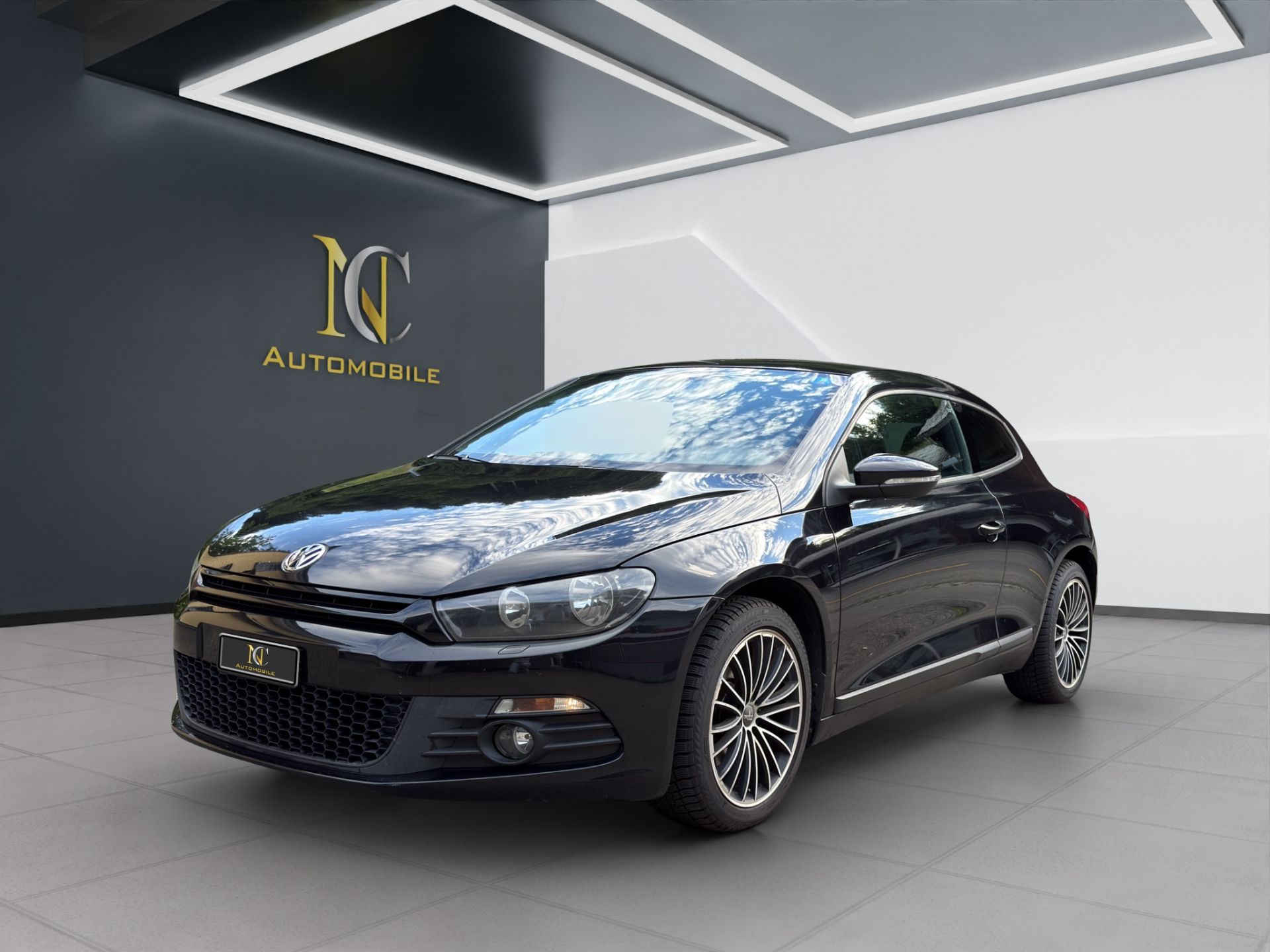 VW Scirocco 2.0 TSI-image-0