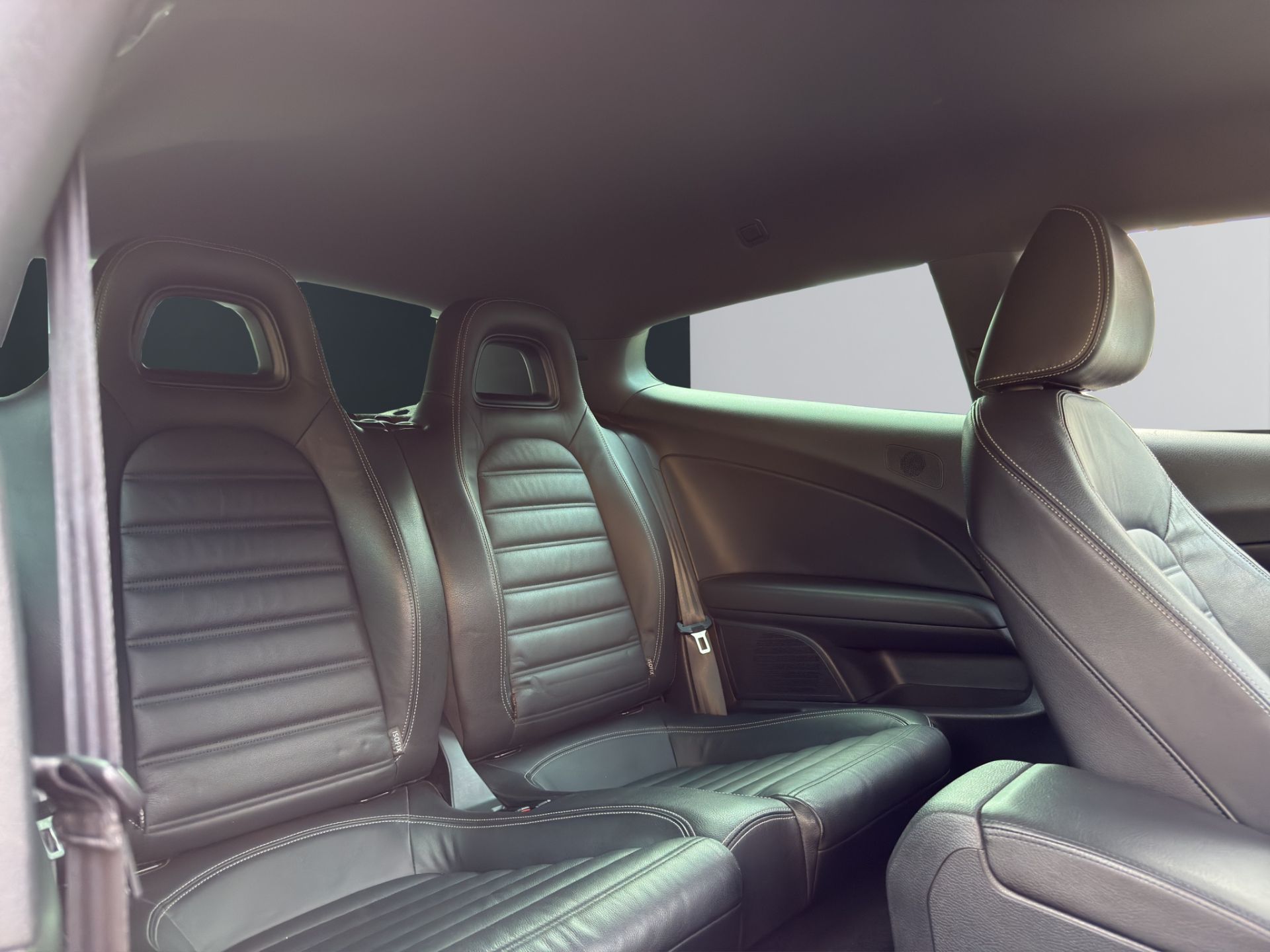 VW Scirocco 2.0 TSI-image-15