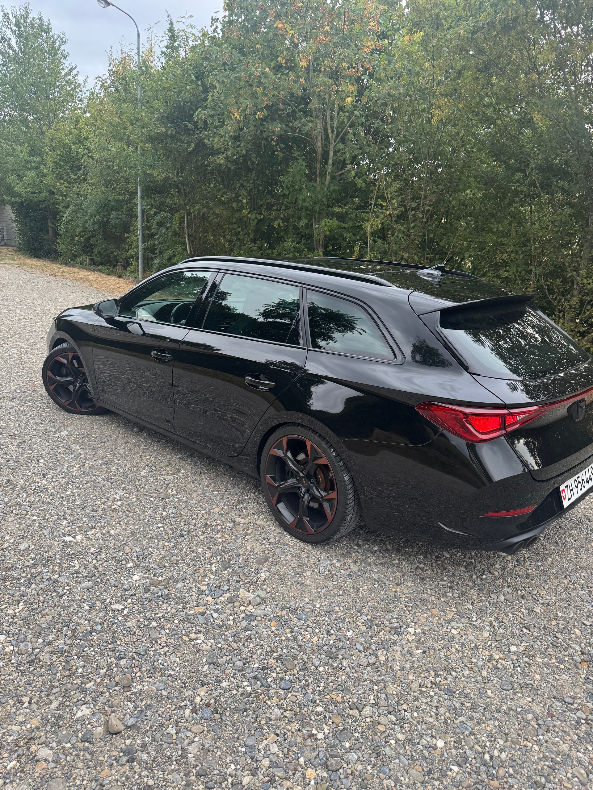CUPRA LEON ST 2.0 TSI VZ DSG 4Drive-image-7