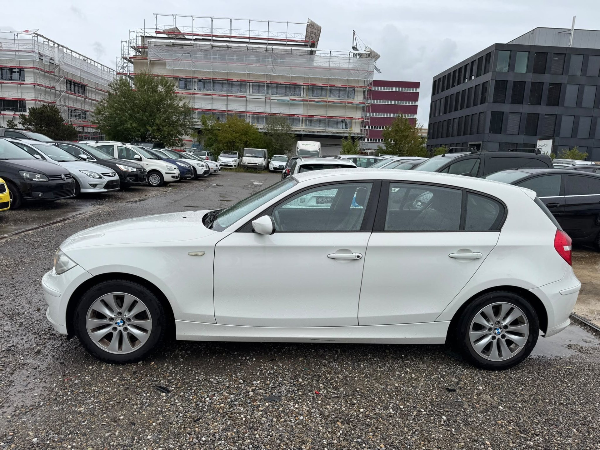 BMW 116i Access-image-3