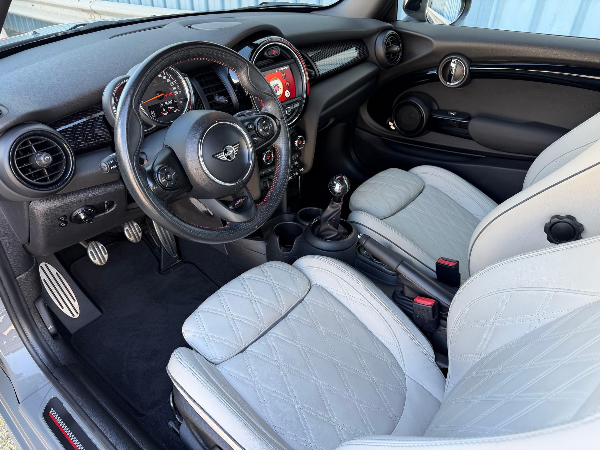 MINI Cooper S-image-15