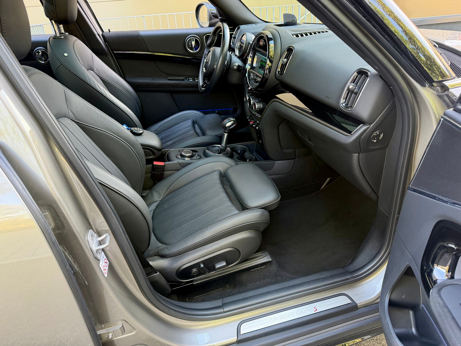 MINI Countryman Cooper S ALL4 Steptronic - 1.Hanf - Melting Silver - Chili Paket --image-14