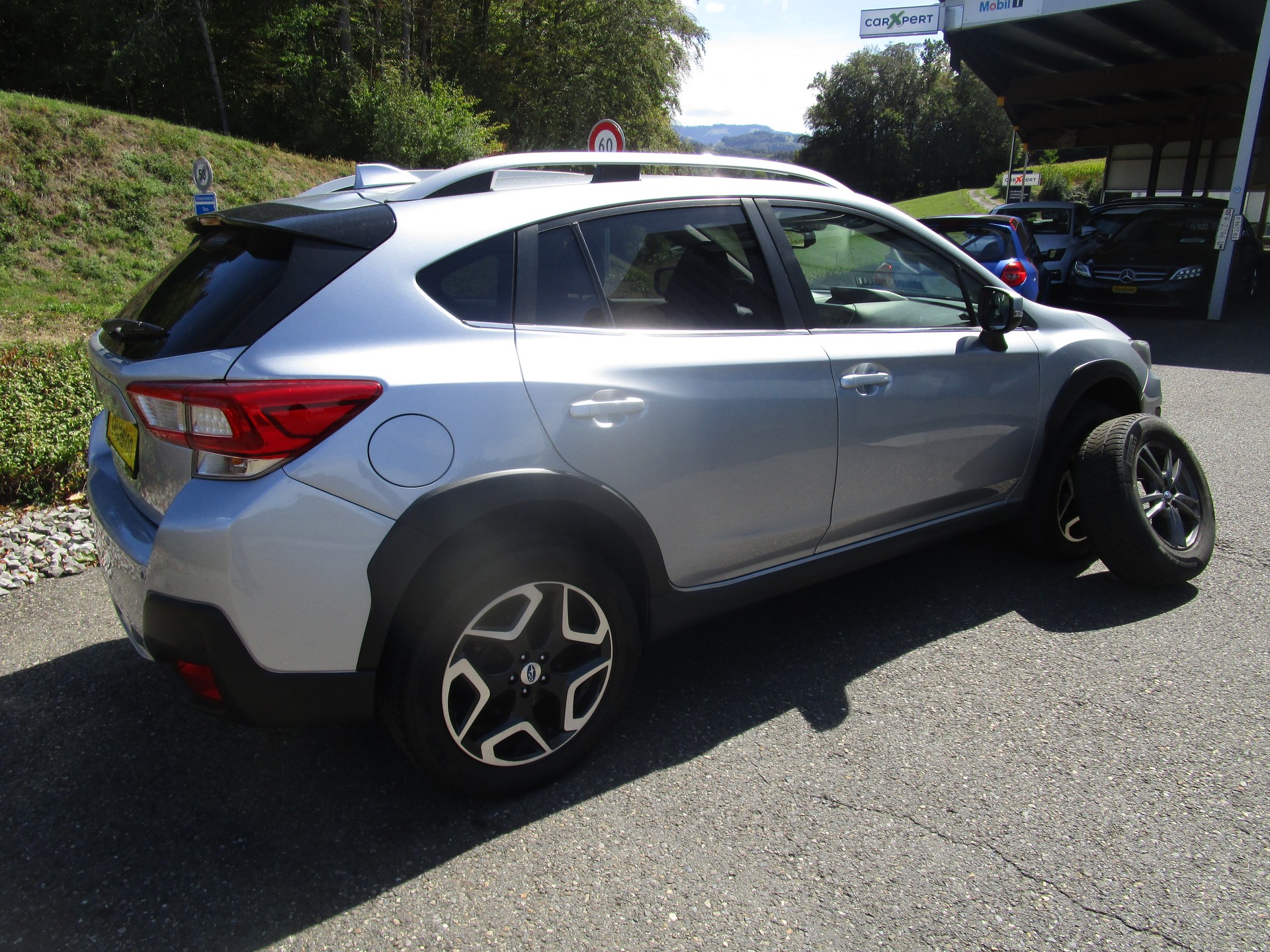 SUBARU XV 2.0 Swiss Plus AWD Lineartronic-image-4