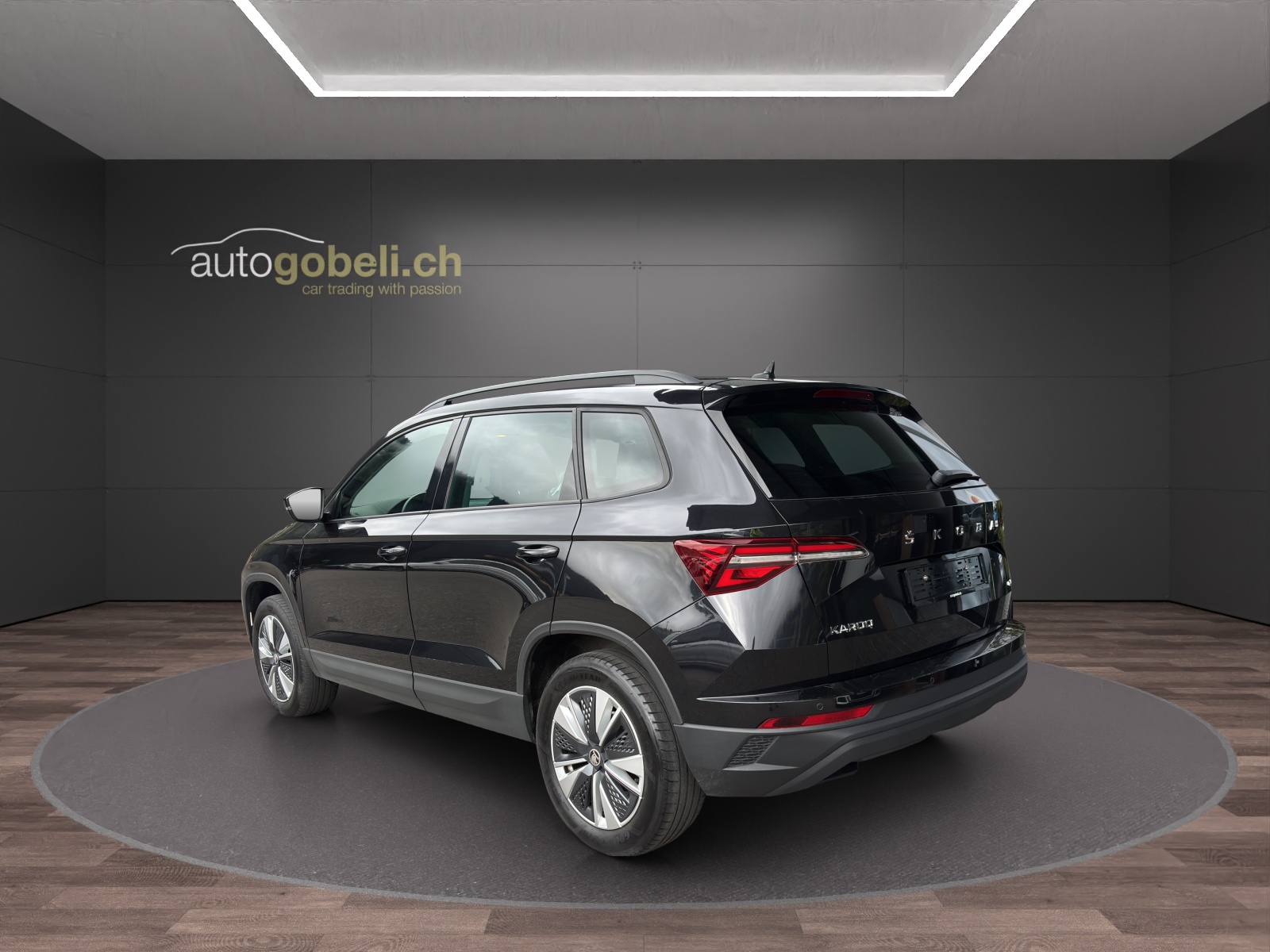 SKODA Karoq 2.0 TDI CR Ambition 4x4 DSG-image-1