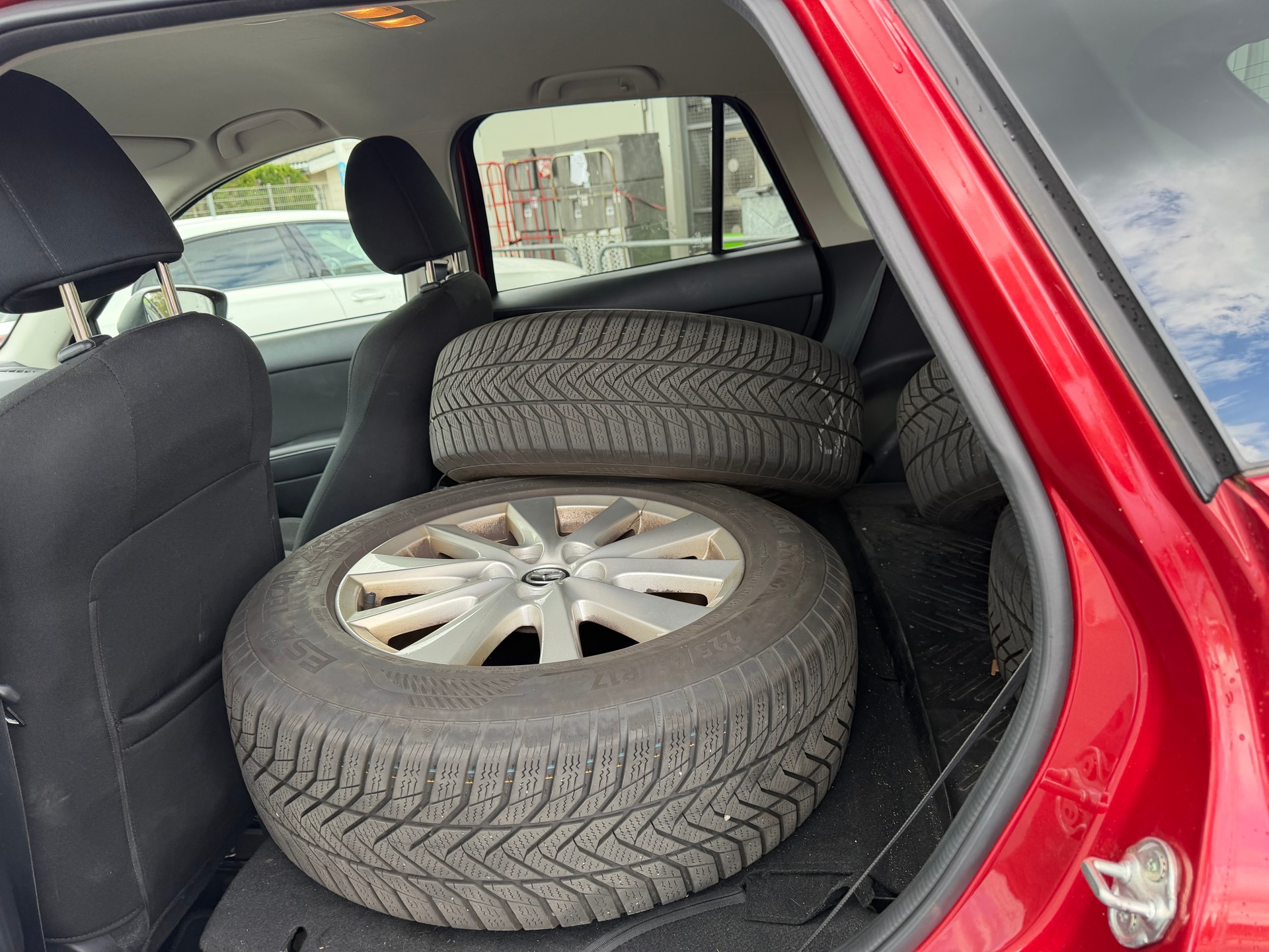 MAZDA CX-5 2.2 D Ambition AWD Automatic-image-9