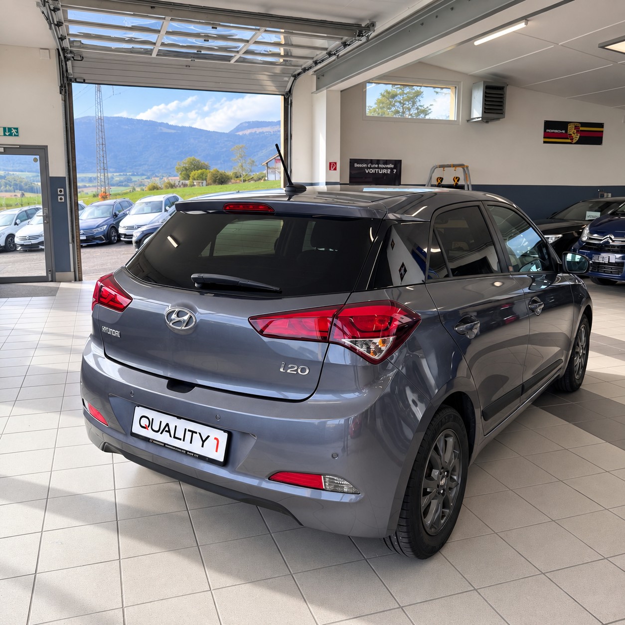 HYUNDAI i20 1.0 T-GDi Amplia-image-4