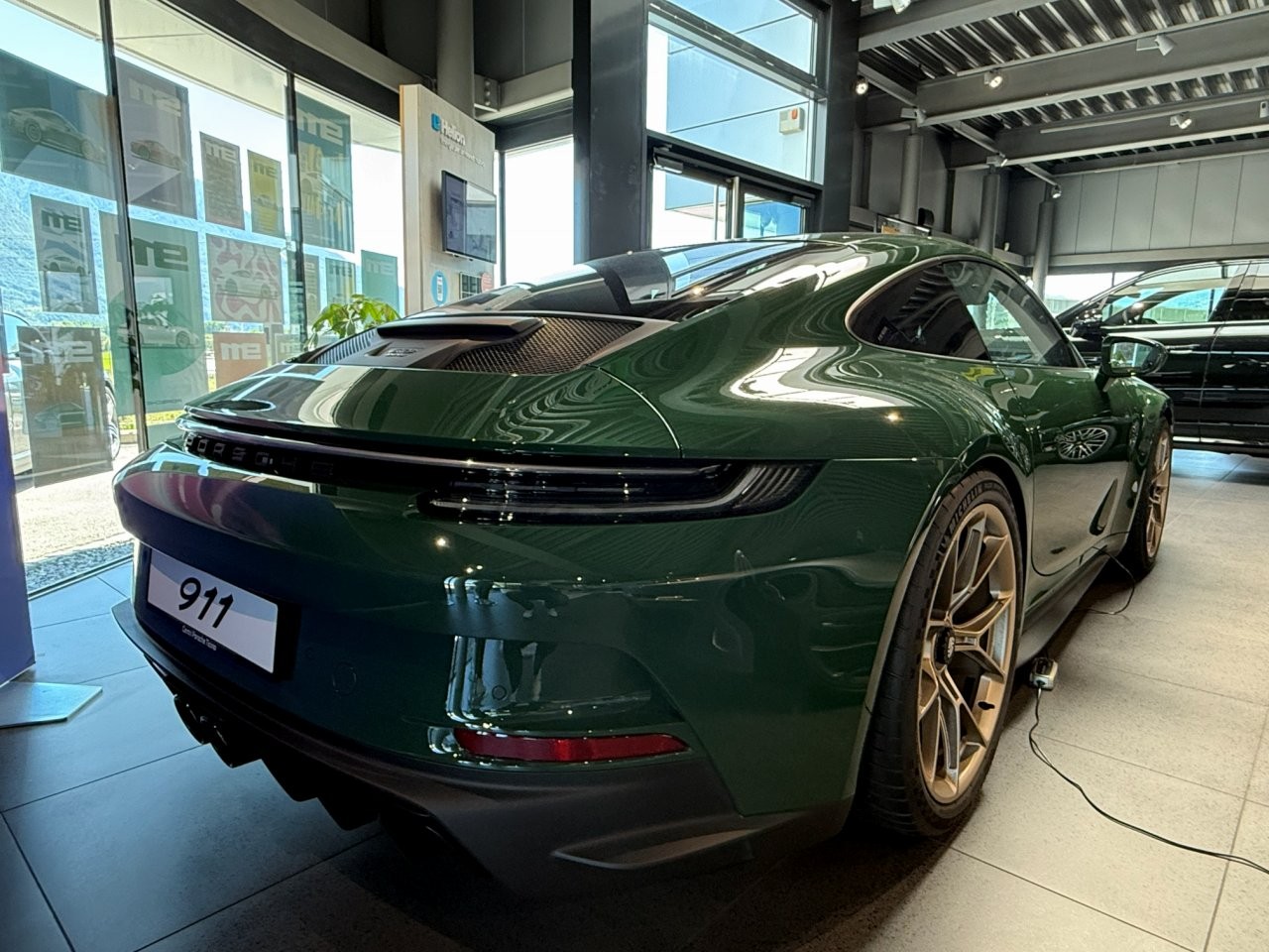 PORSCHE 911 GT3 Touring PDK-image-12
