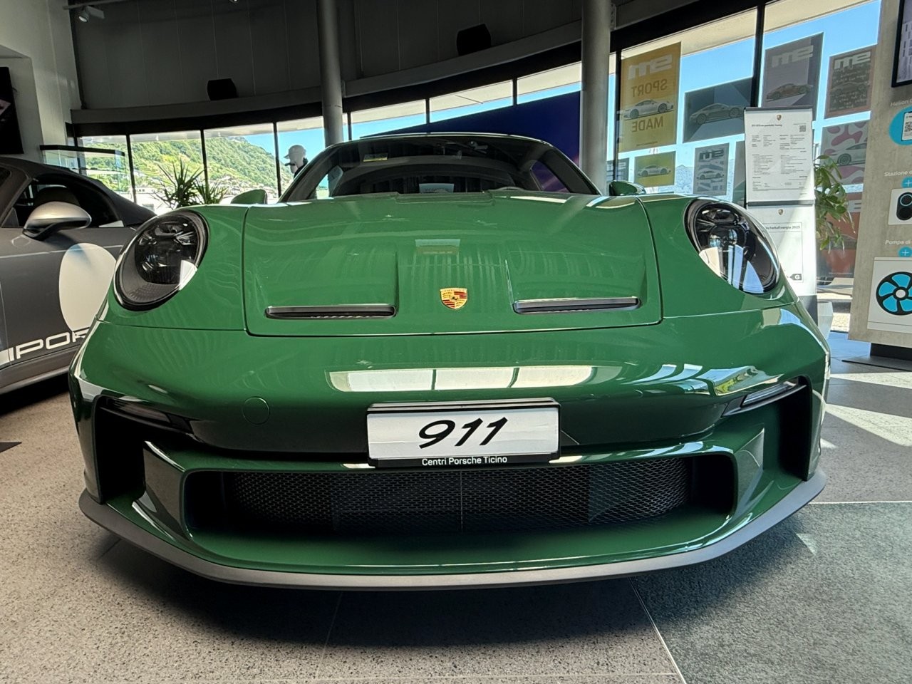 PORSCHE 911 GT3 Touring PDK-image-16