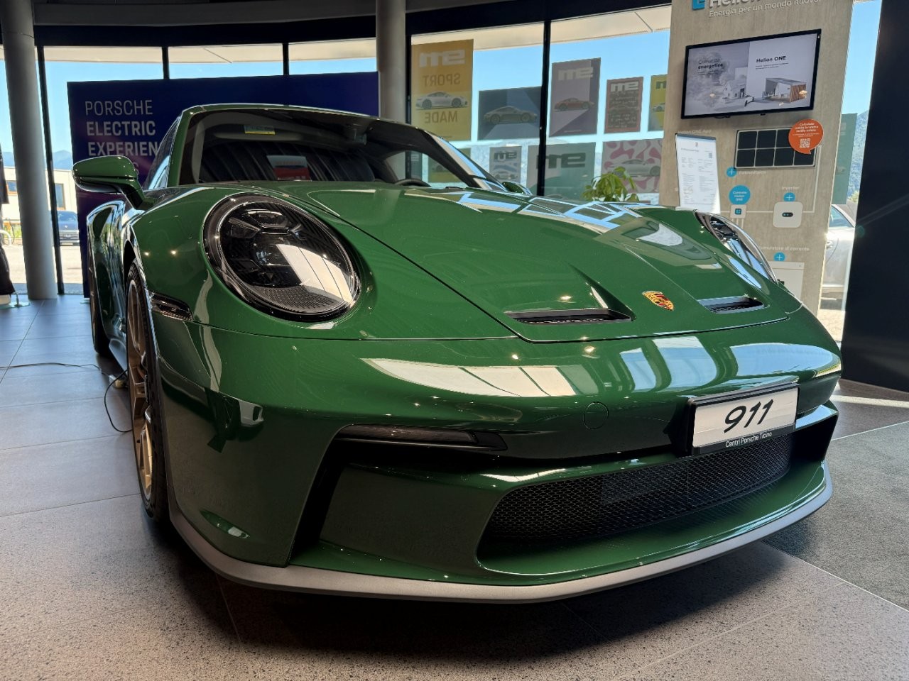 PORSCHE 911 GT3 Touring PDK-image-8