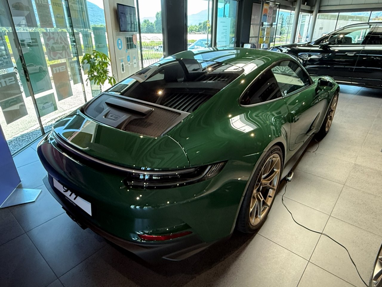 PORSCHE 911 GT3 Touring PDK-image-13