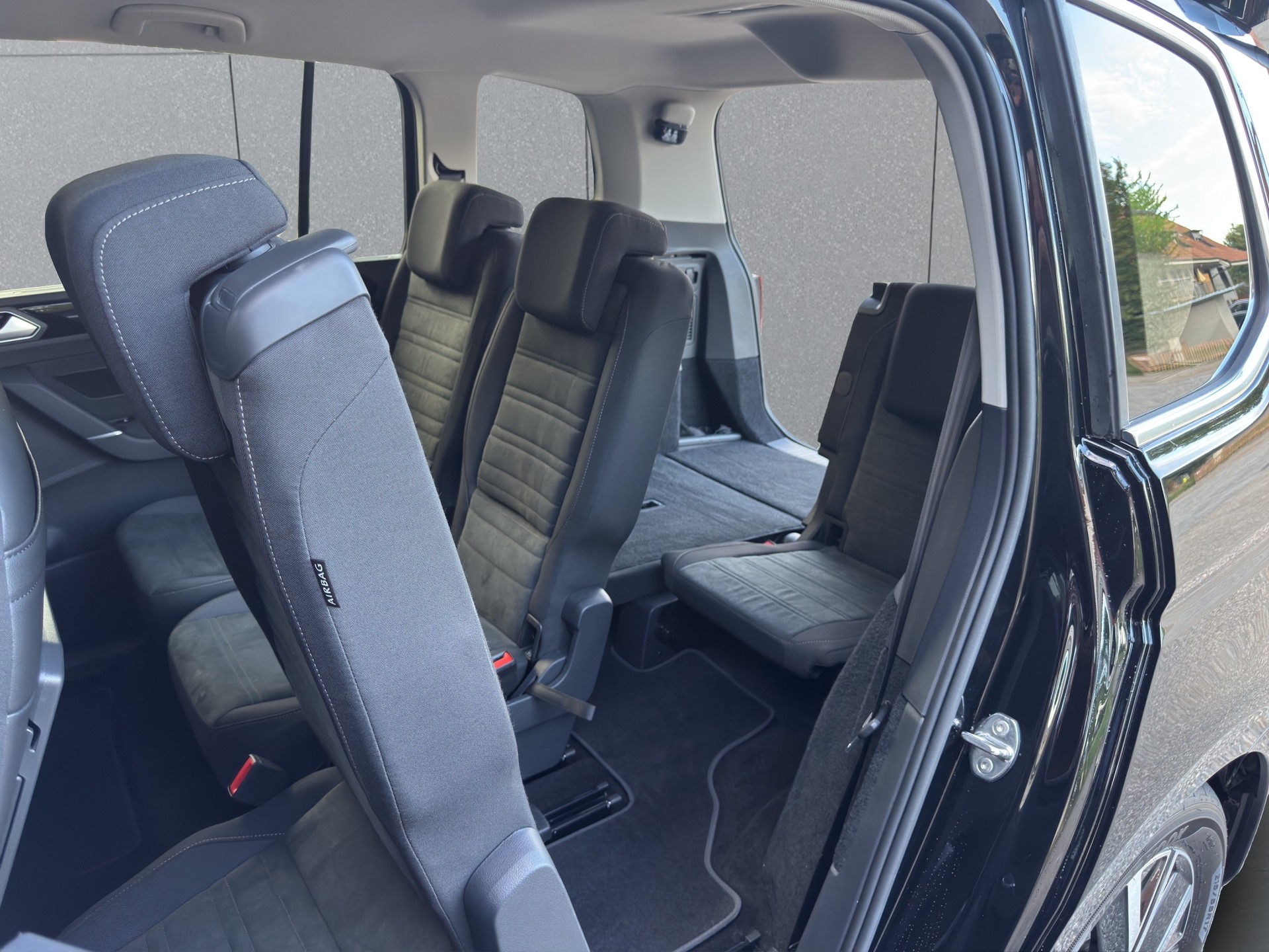 VW Touran 1.5 TSI EVO Highline DSG-image-12