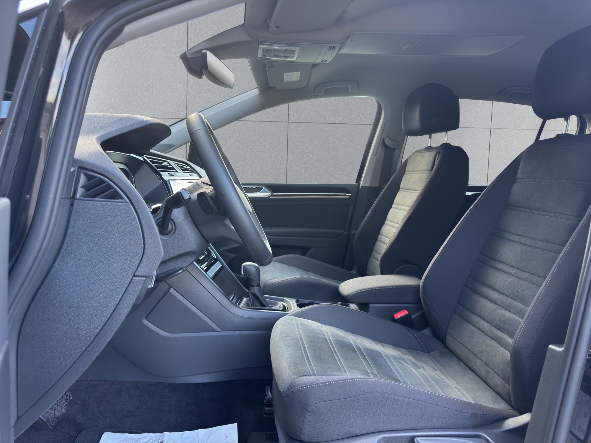 VW Touran 1.5 TSI EVO Highline DSG-image-11