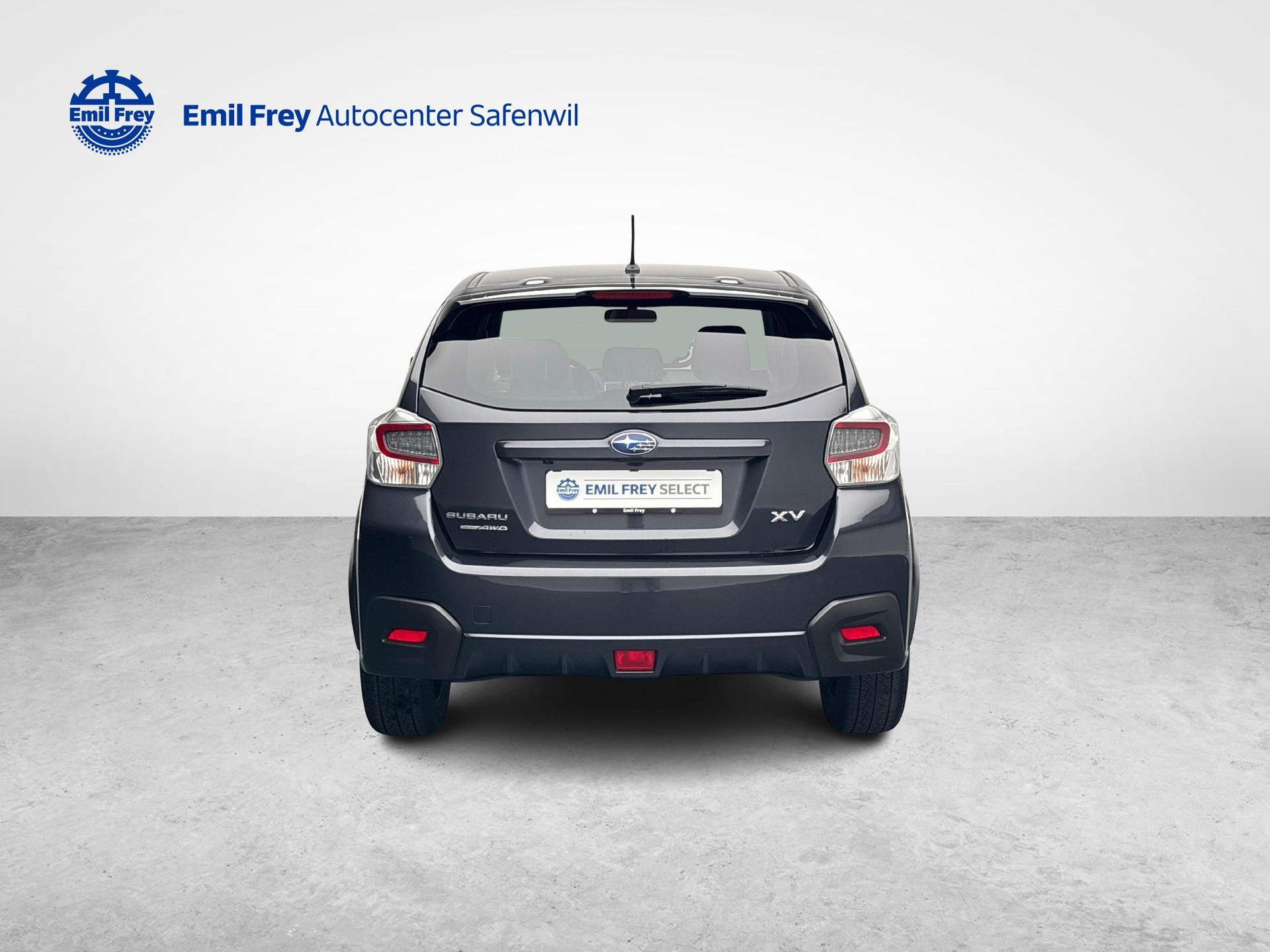 SUBARU XV 2.0i Swiss Three-showroom-element-3