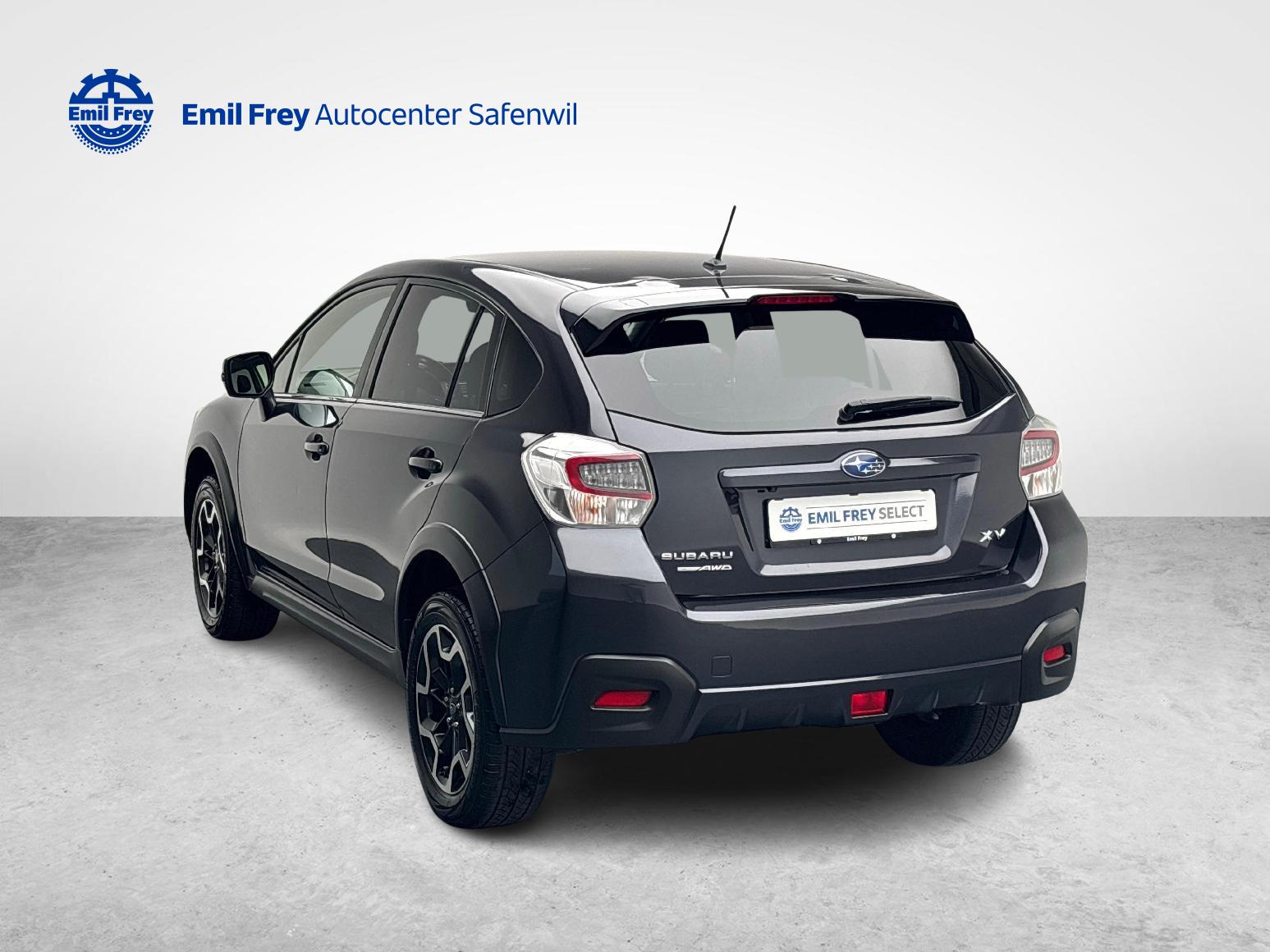 SUBARU XV 2.0i Swiss Three-showroom-element-2