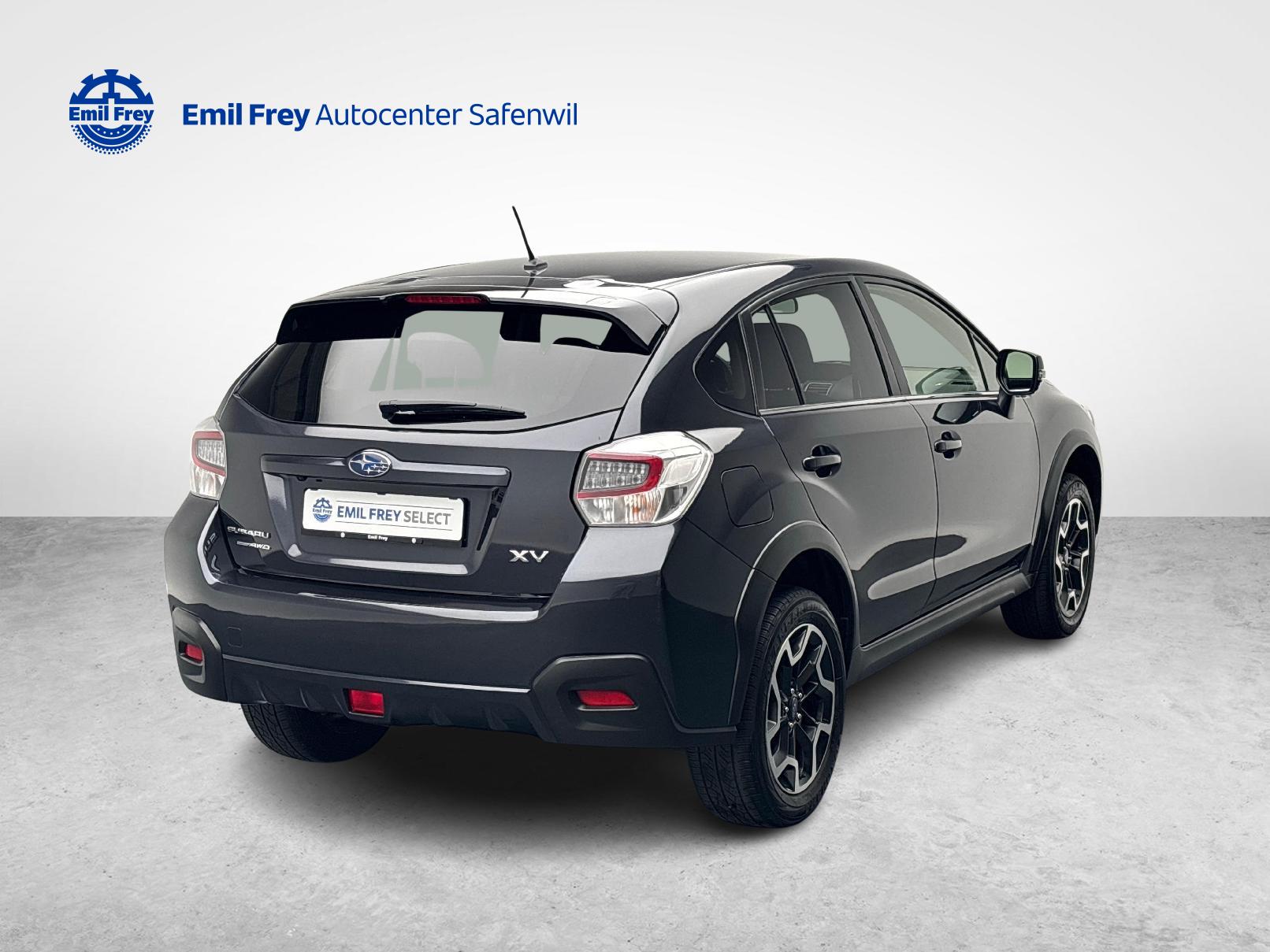 SUBARU XV 2.0i Swiss Three-image-4