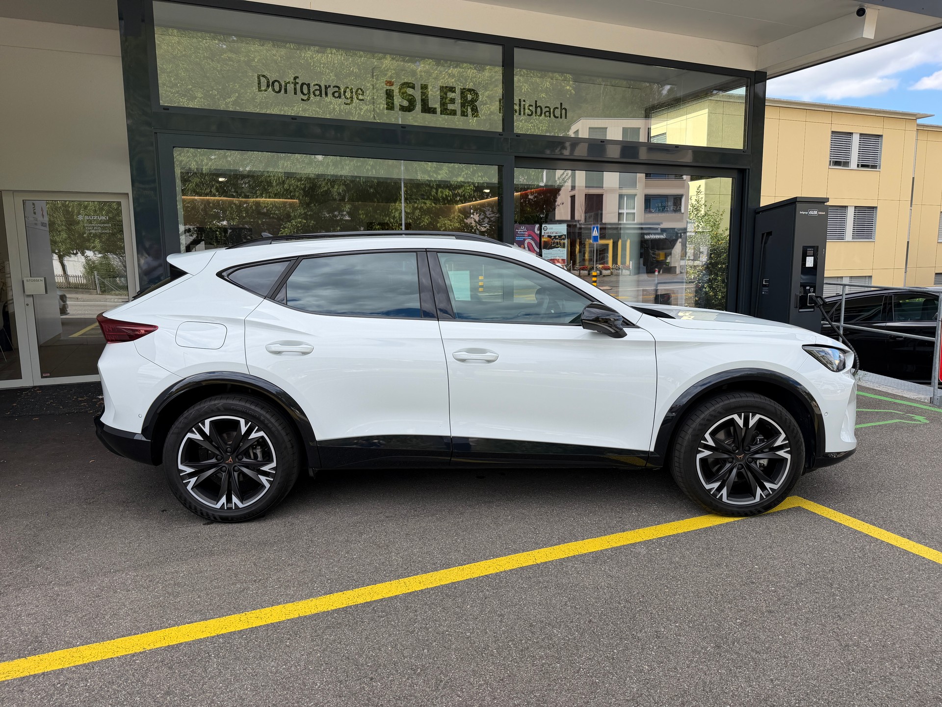 CUPRA Formentor 1.5 TSI DSG-image-1