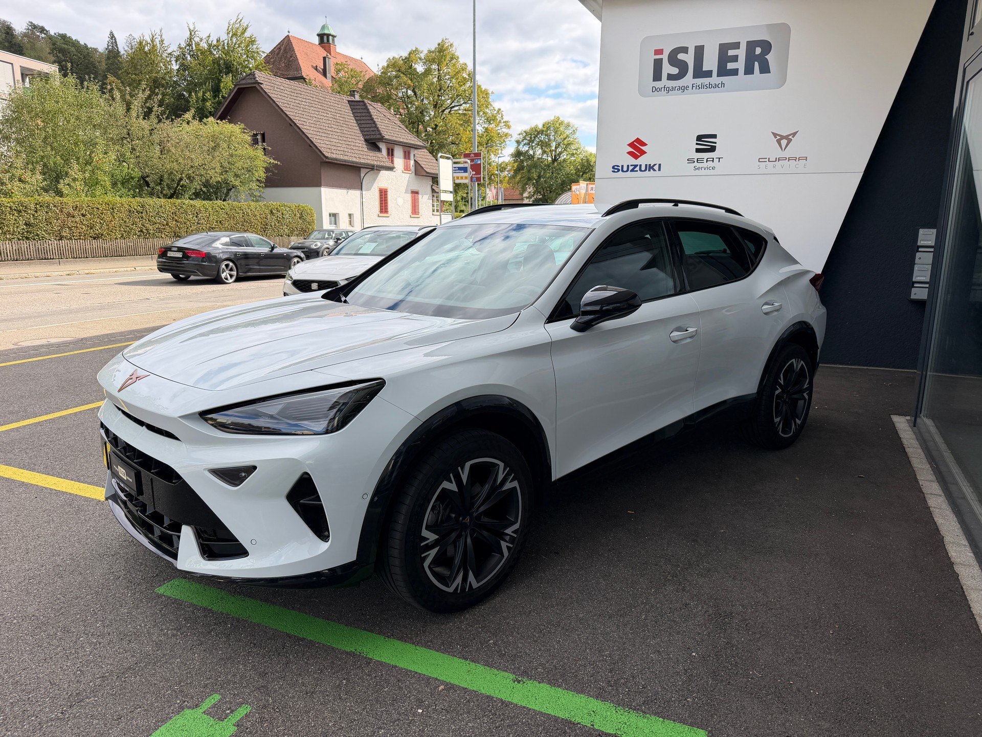 CUPRA Formentor 1.5 TSI DSG-image-2