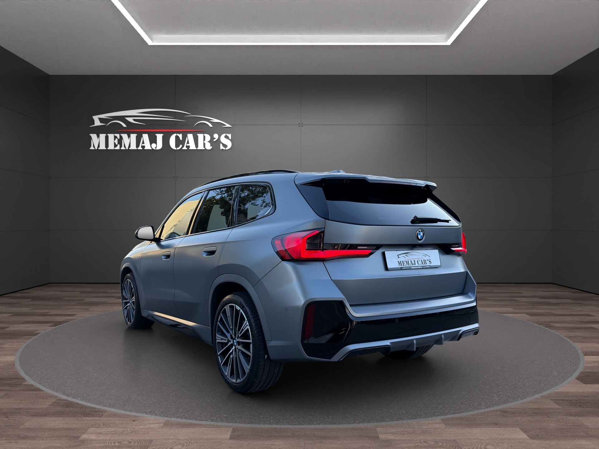 BMW X1 xDrive 23d 48V M Sport Pro Panorama Dach-image-6
