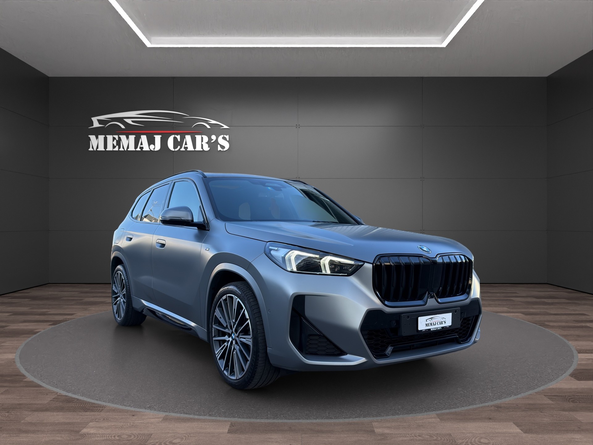BMW X1 xDrive 23d 48V M Sport Pro Panorama Dach-image-2