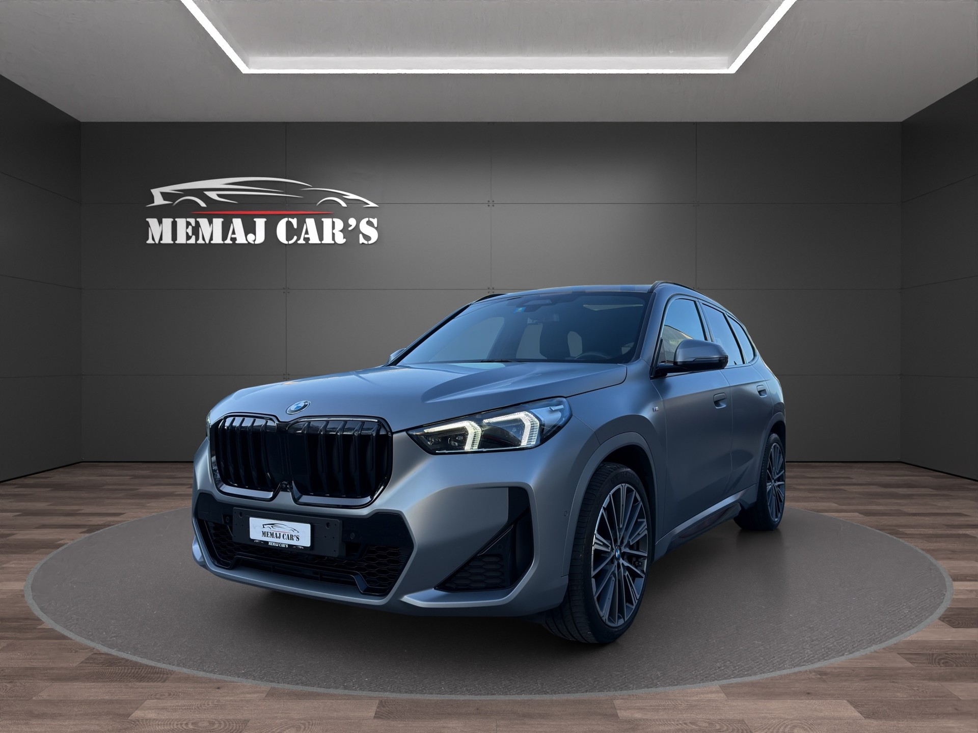 BMW X1 xDrive 23d 48V M Sport Pro Panorama Dach-image-1