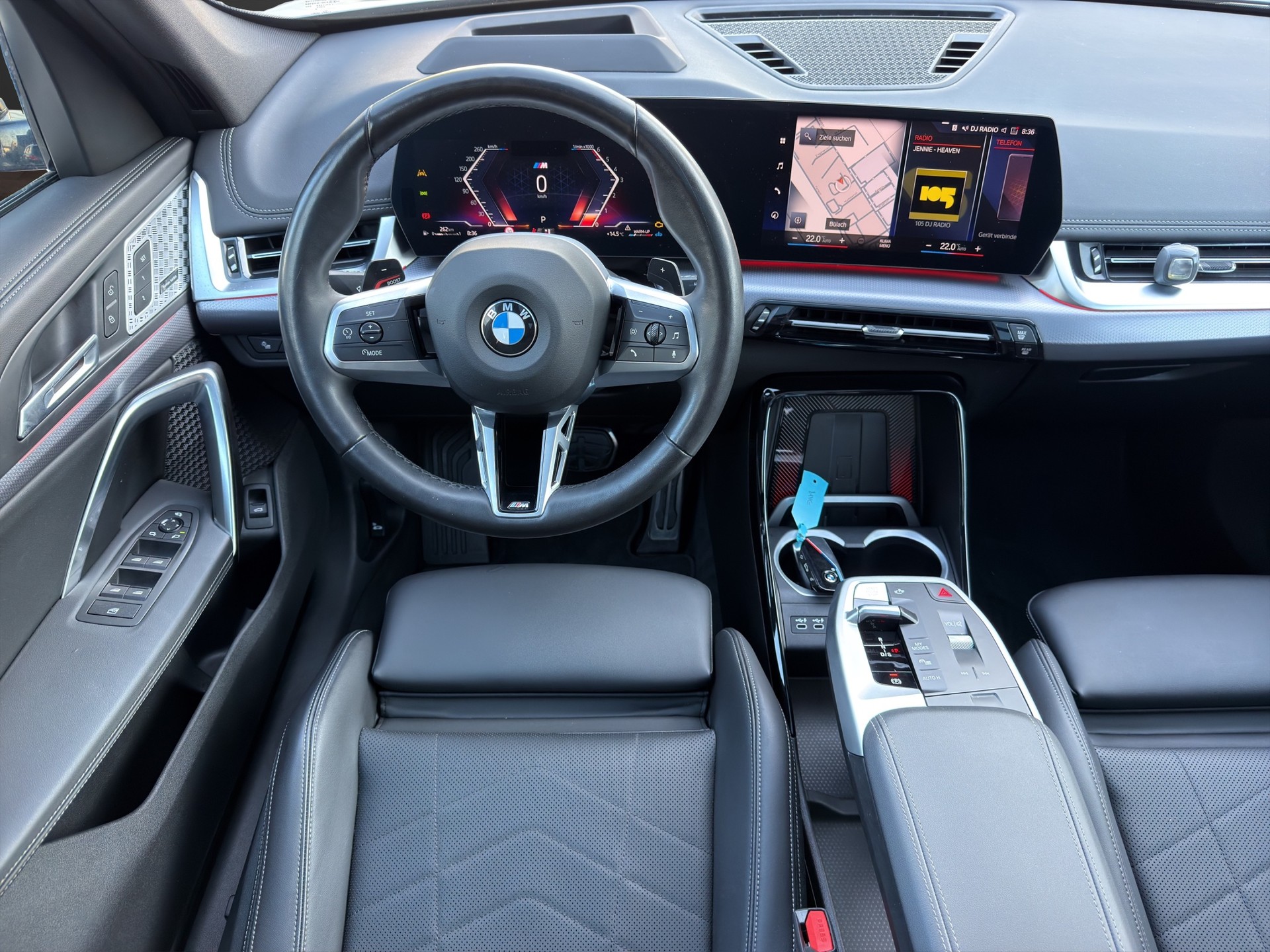 BMW X1 xDrive 23d 48V M Sport Pro Panorama Dach-image-8