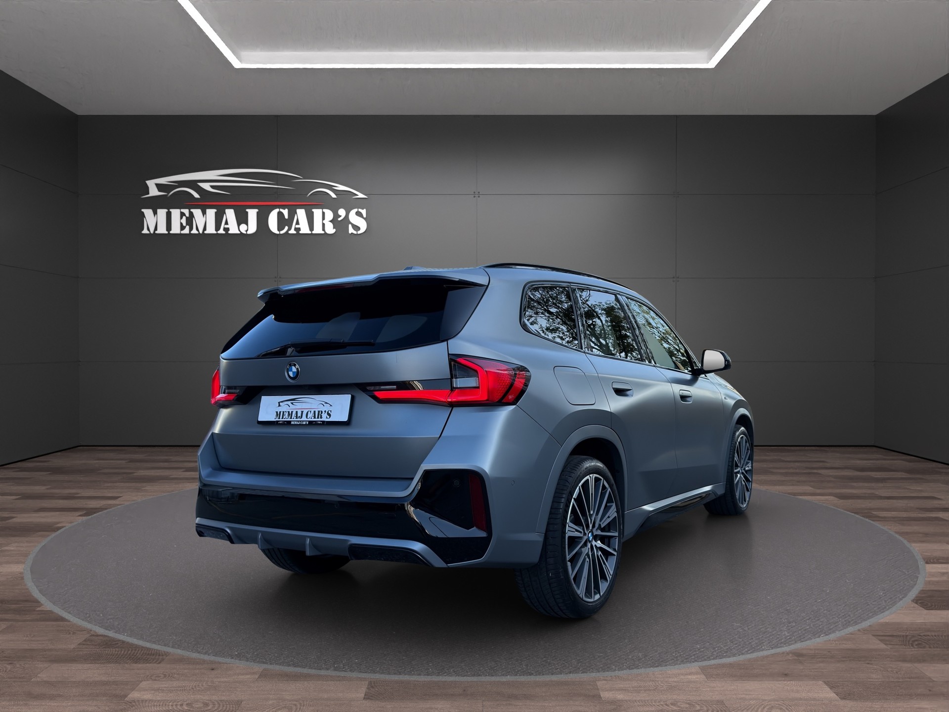 BMW X1 xDrive 23d 48V M Sport Pro Panorama Dach-image-5