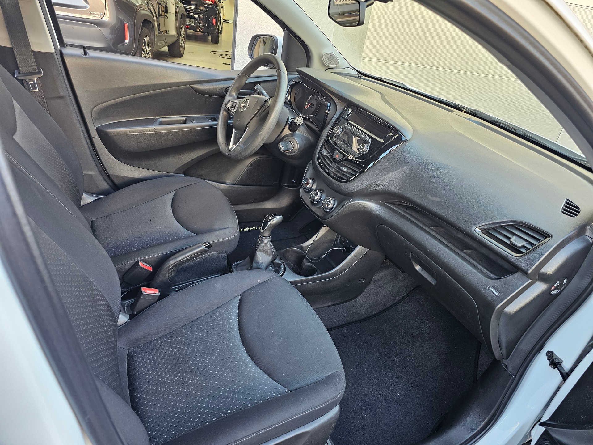 OPEL Karl 1.0 EcoFLEX Cosmo-image-9