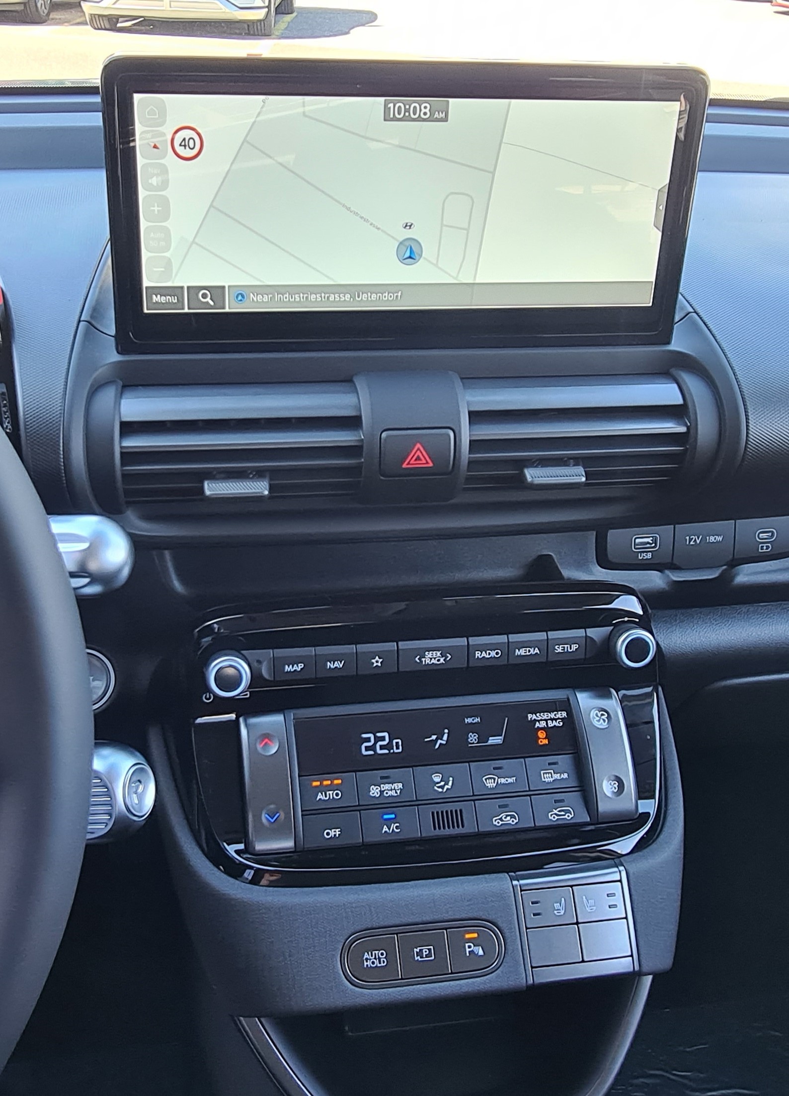 HYUNDAI Inster 49kWh Amplia-image-14