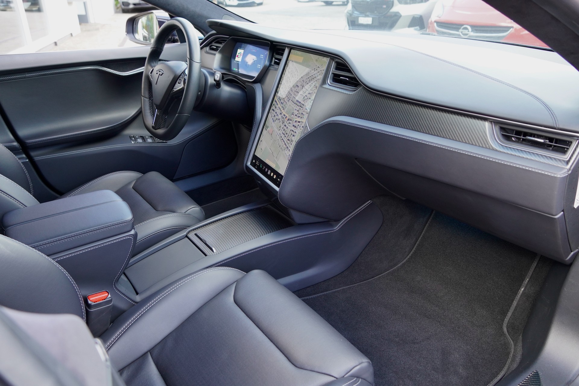 TESLA Model S 100 D Performance-image-12