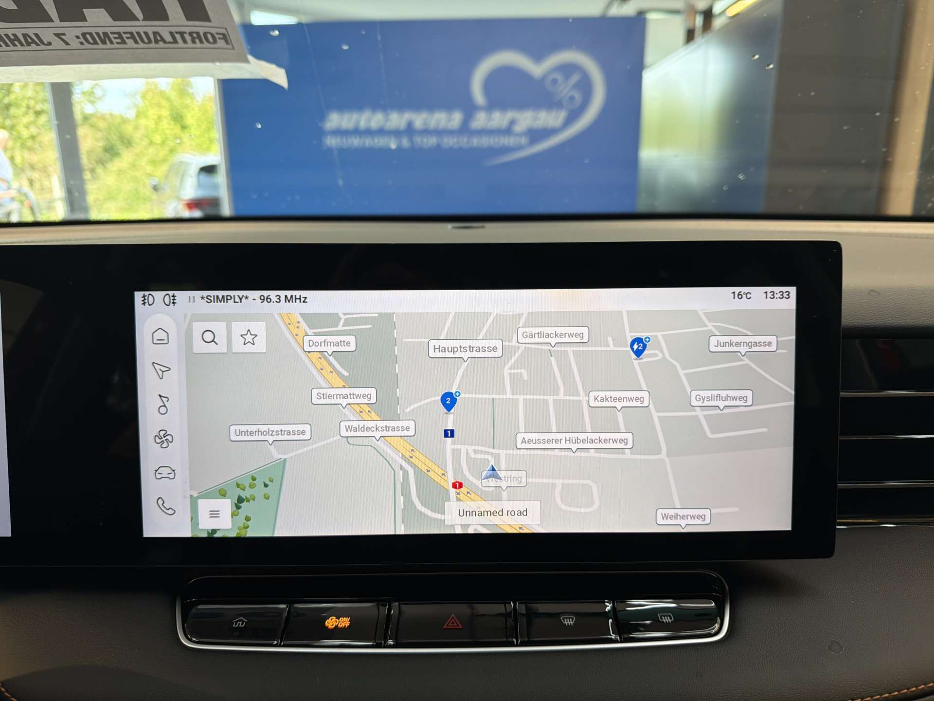 MG HS 1.5 T PHEV Comfort 272PS Automat-image-1