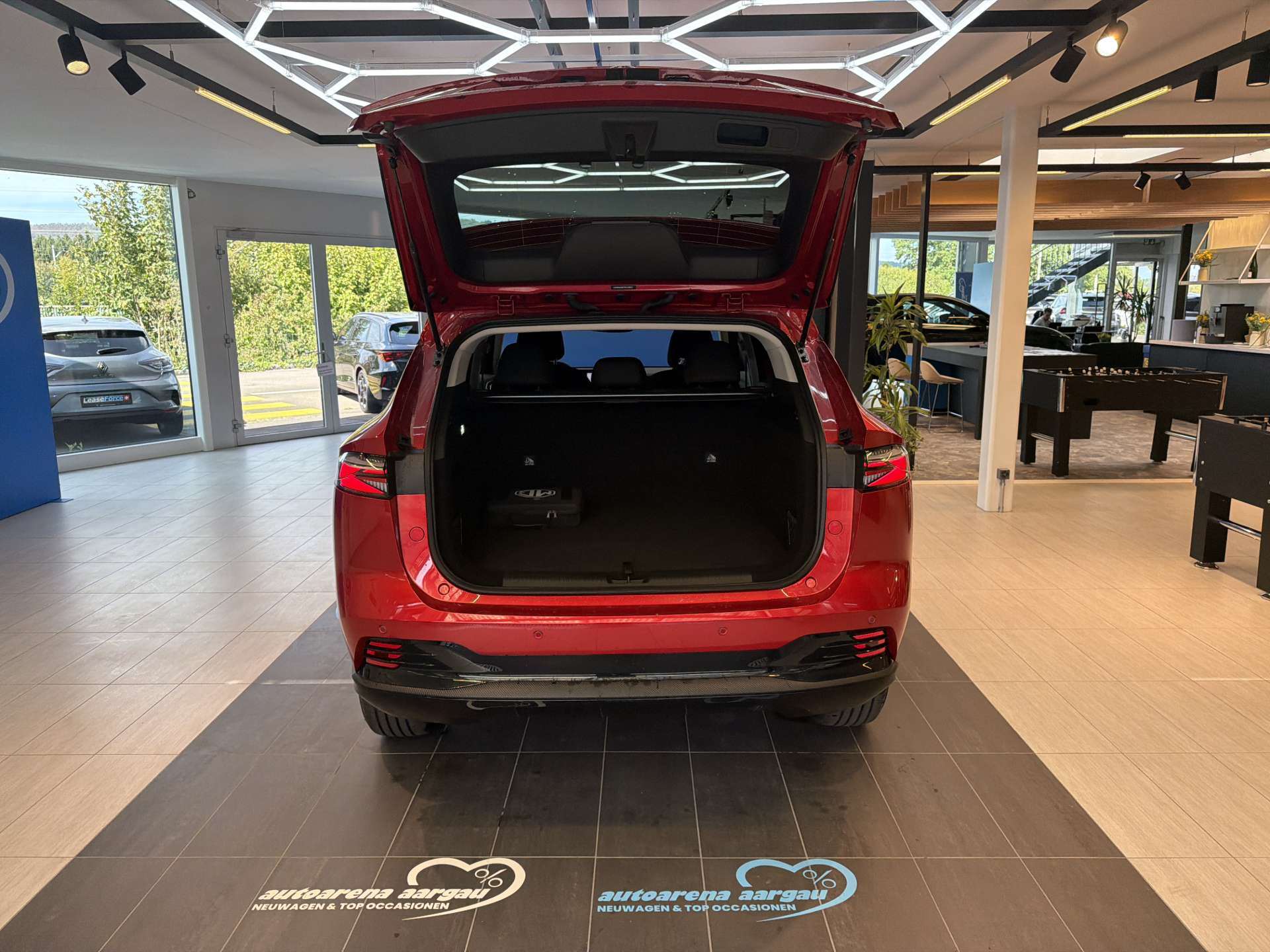 MG HS 1.5 T PHEV Comfort 272PS Automat-image-7