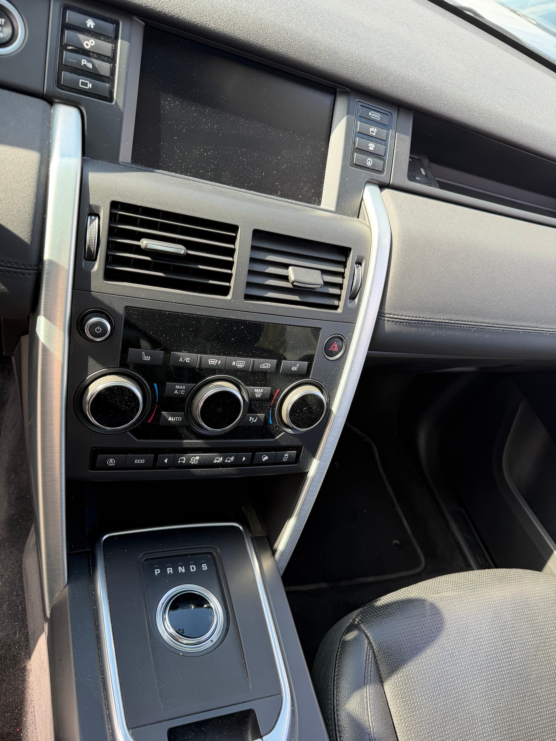 LAND ROVER Dicovery Sport Si4-image-8